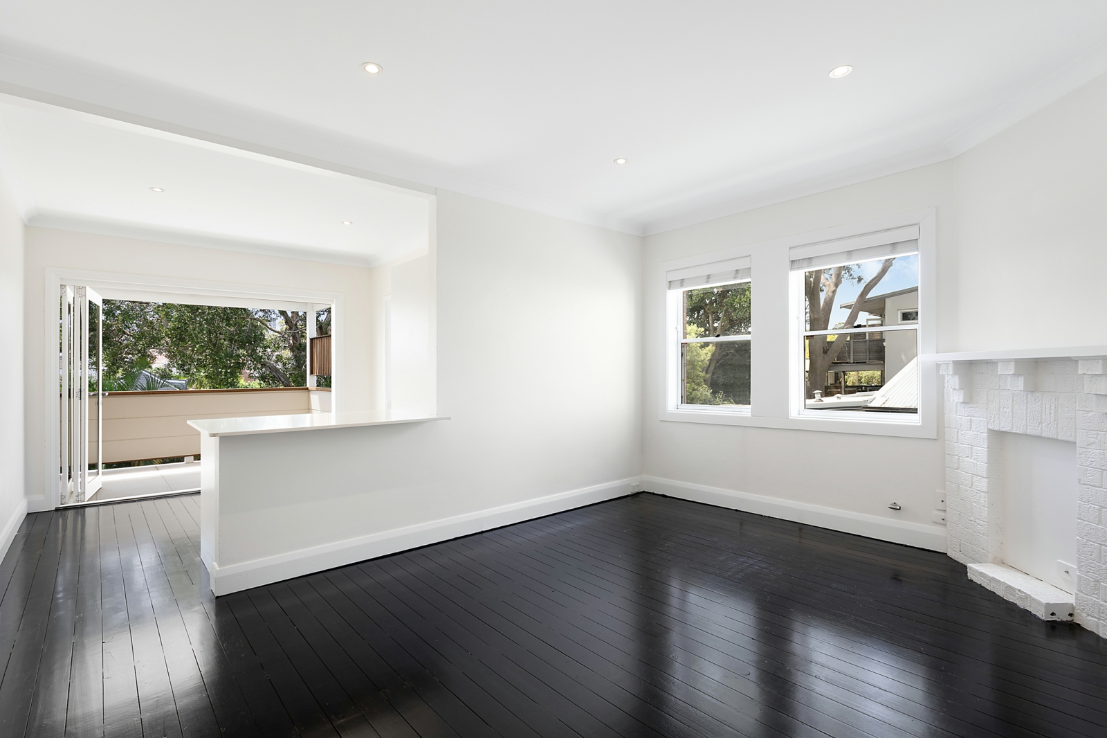 4/2B Queens Park Road, QUEENS PARK