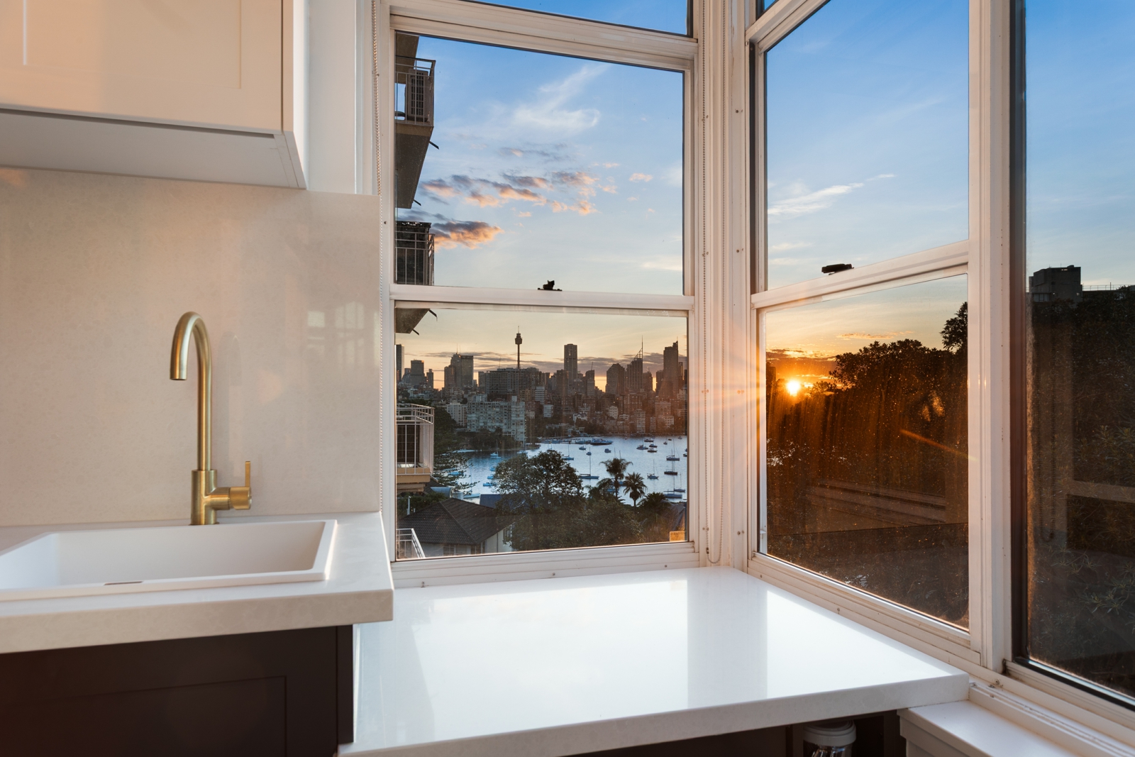 3 window_view2.jpg
