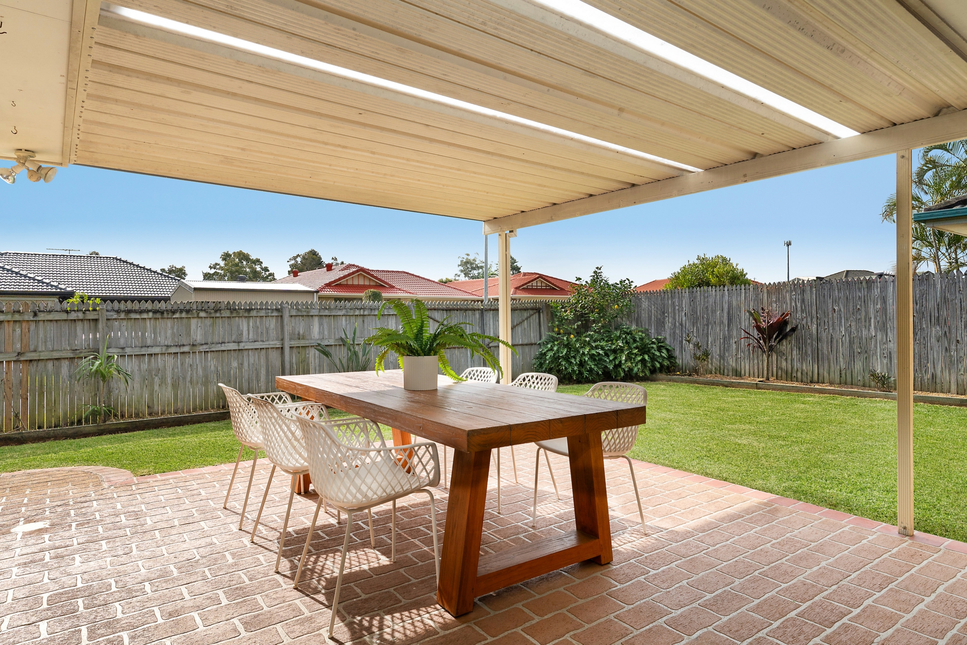 Outdoor Entertaining Patio