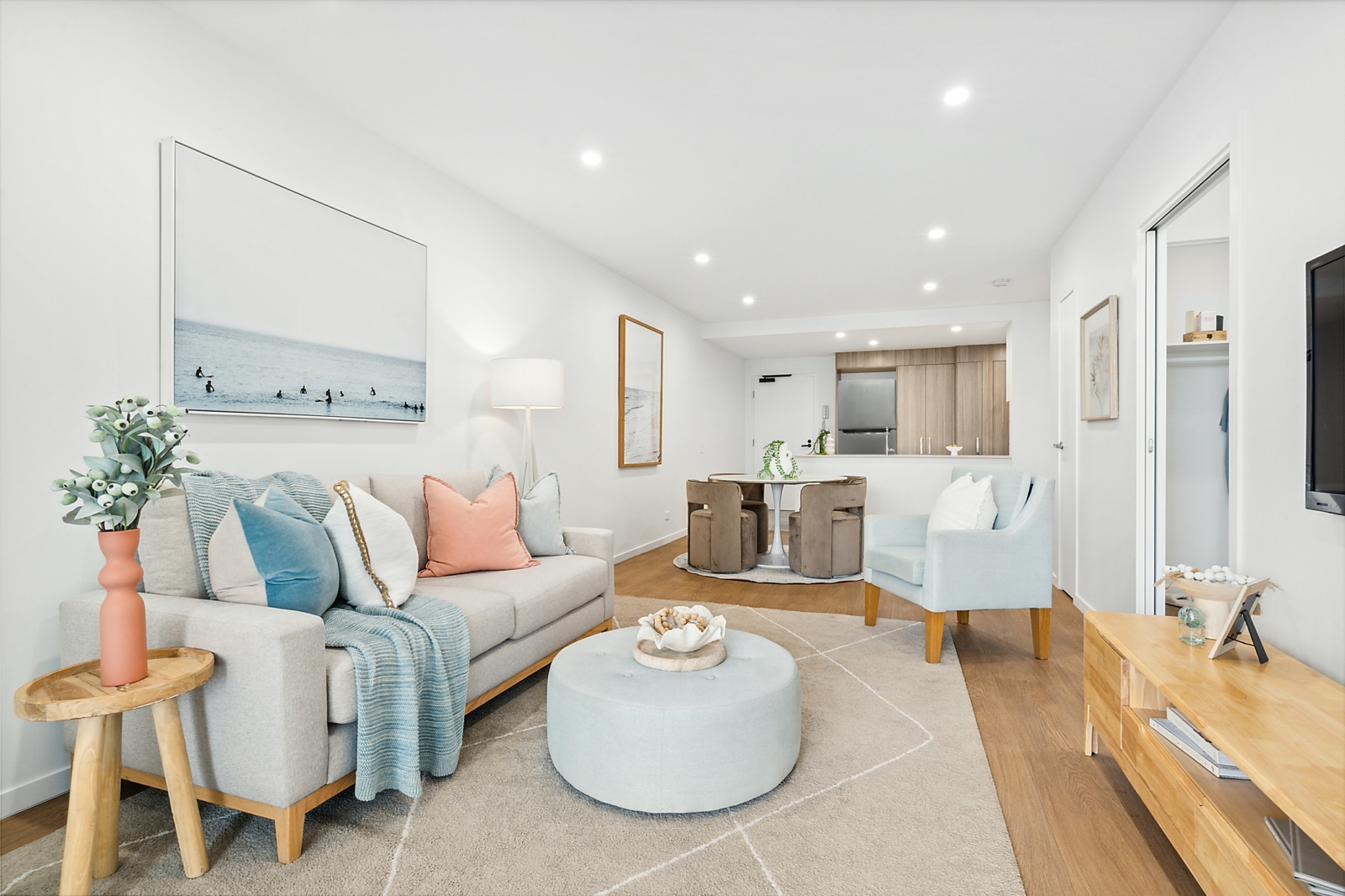 2203/77 Bride Street, WYNNUM