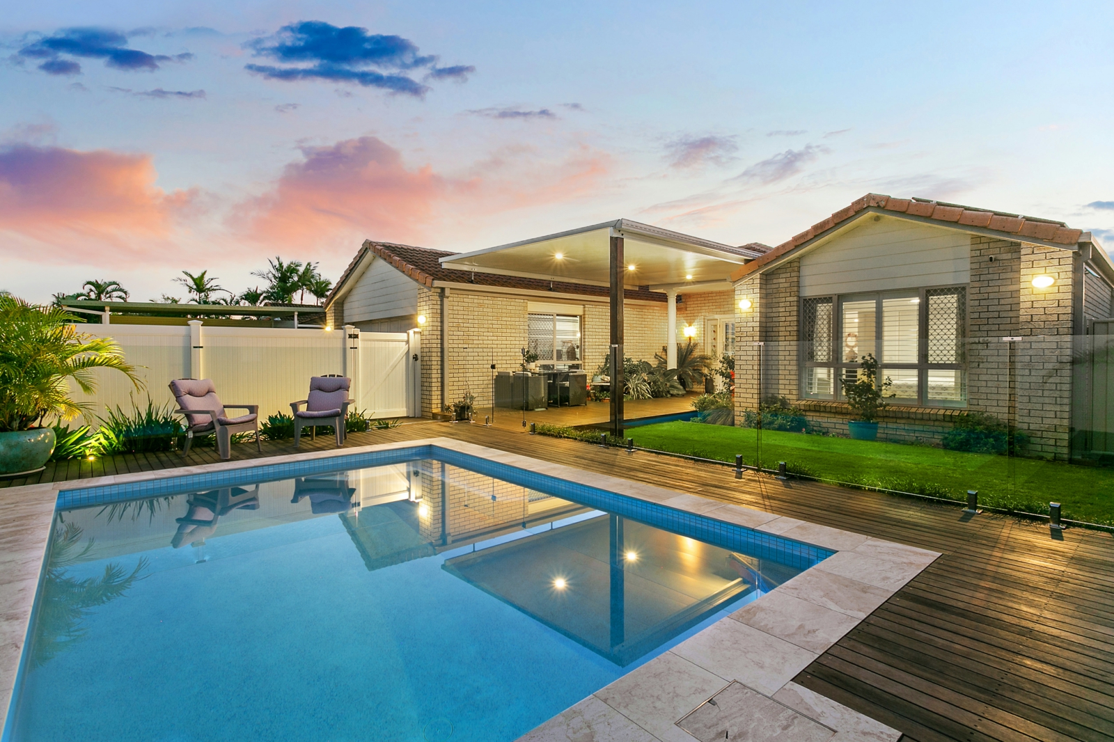 30 Gilchrist Drive, CURRUMBIN WATERS