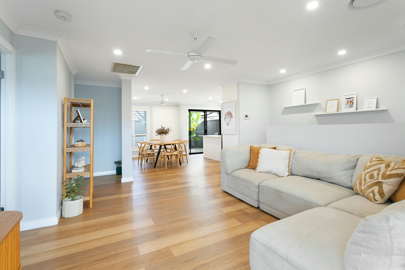 Living Dining