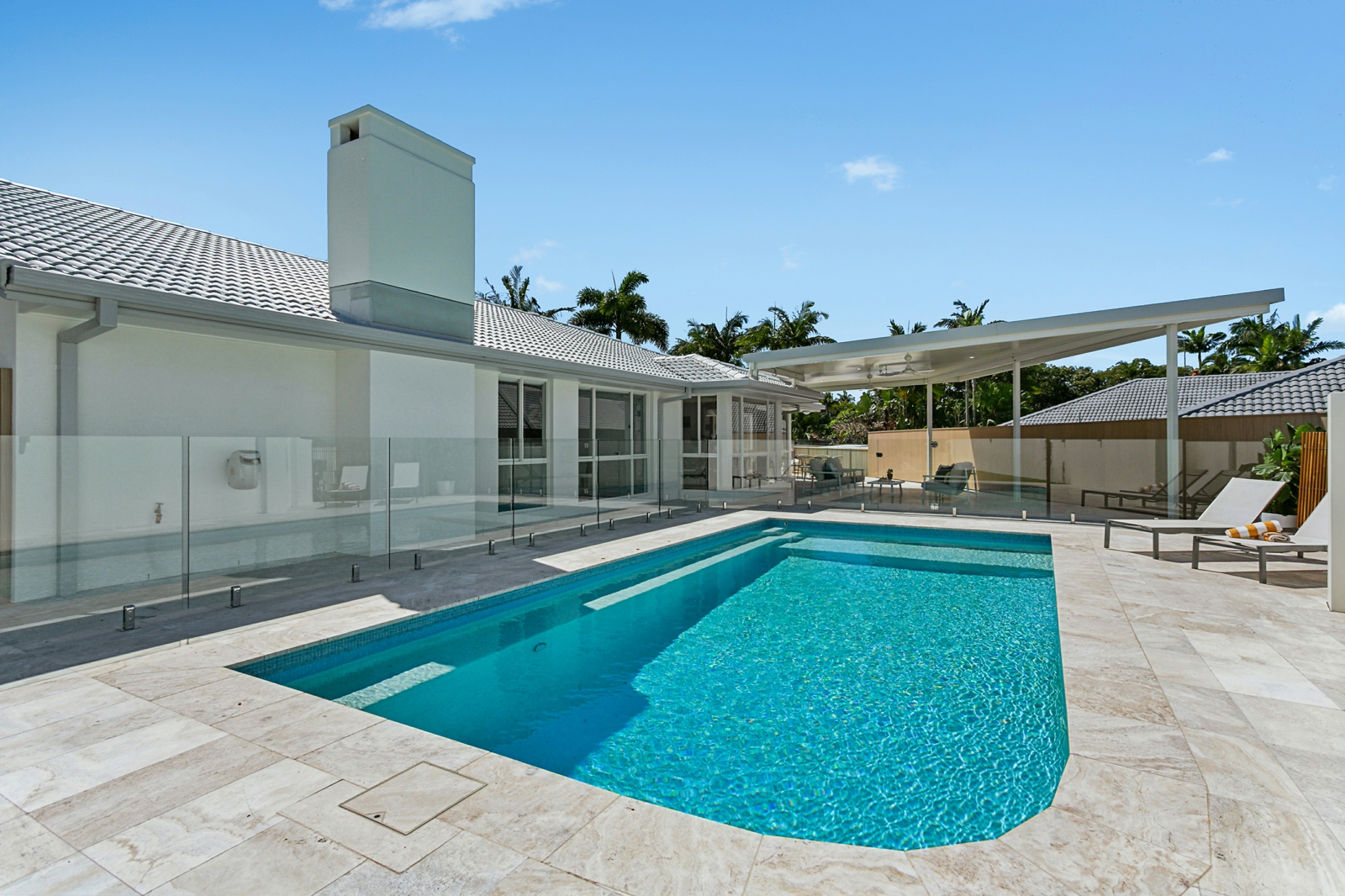 4 Orr Place, BURLEIGH WATERS
