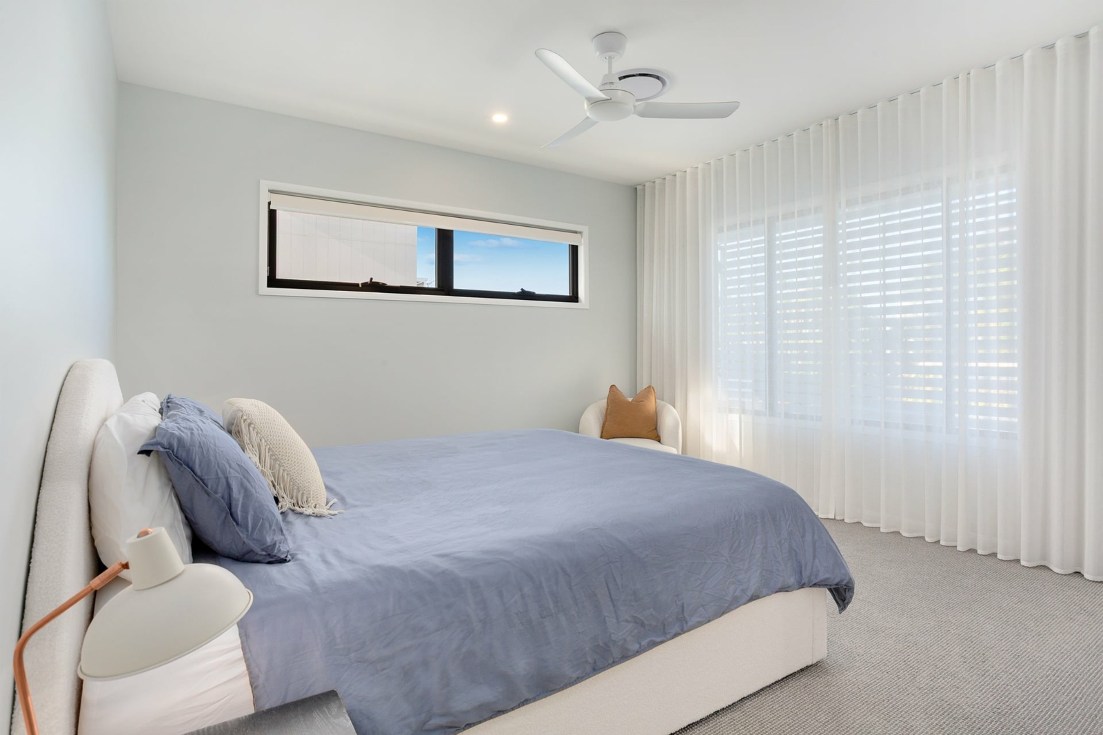 4. Main Bed.jpg