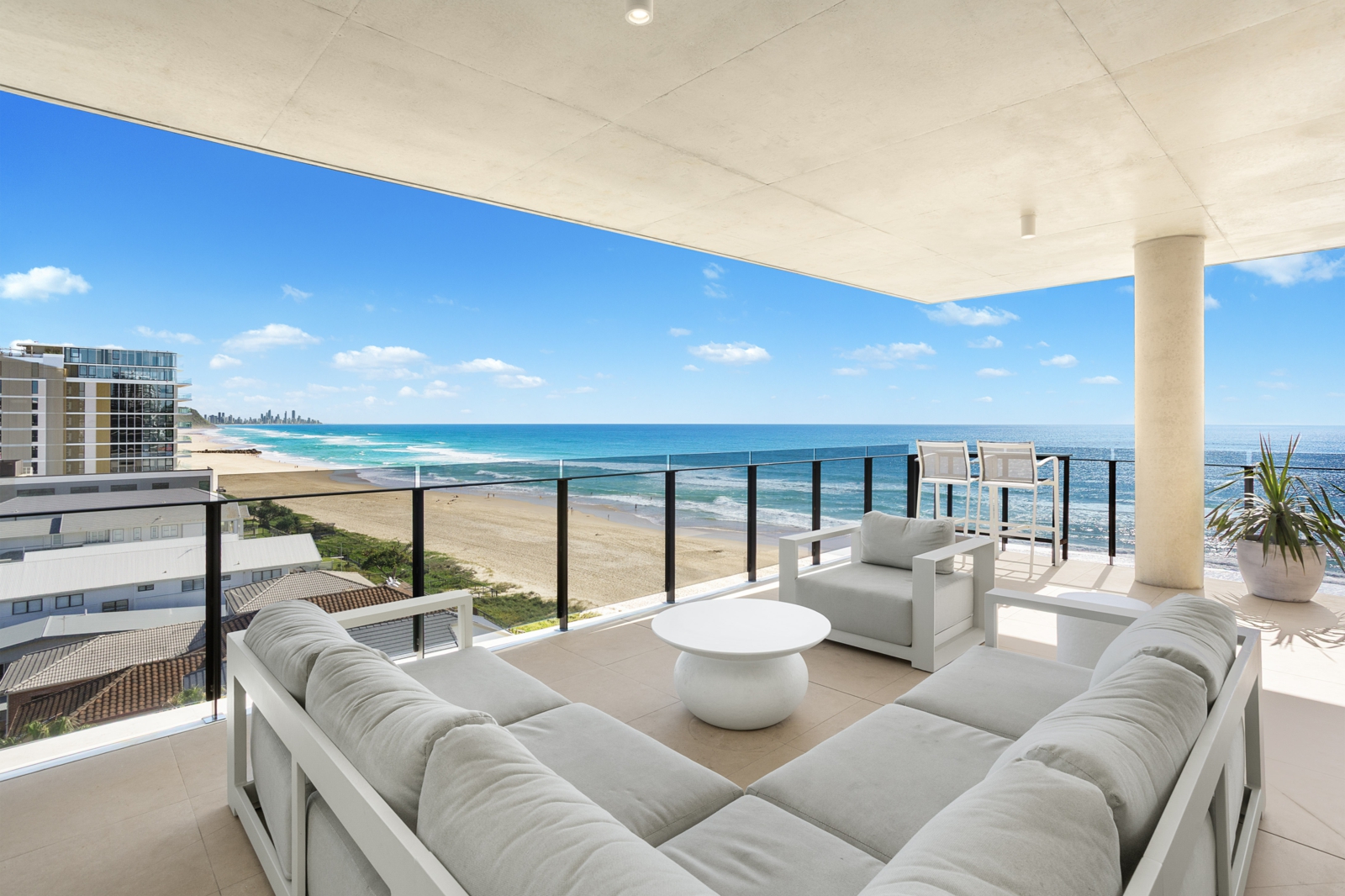 4. Covered Entertaining 1.jpg