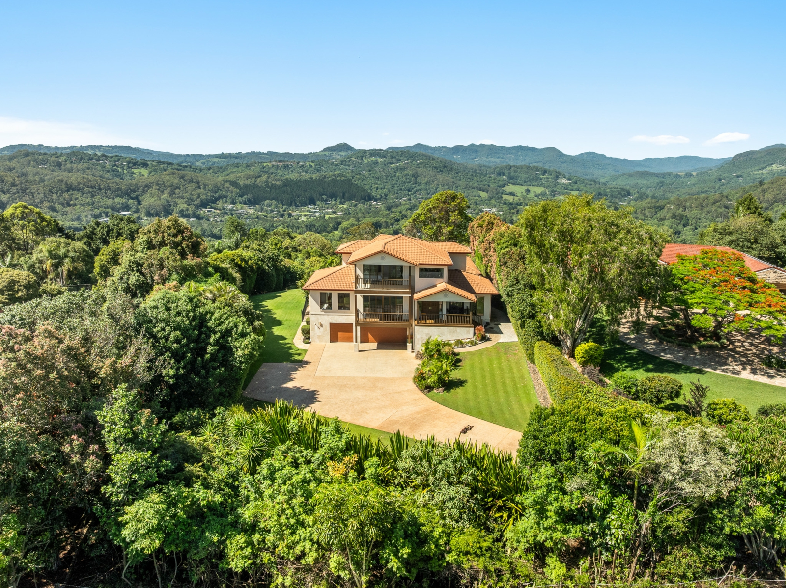 6 Westminster Boulevard, ELANORA