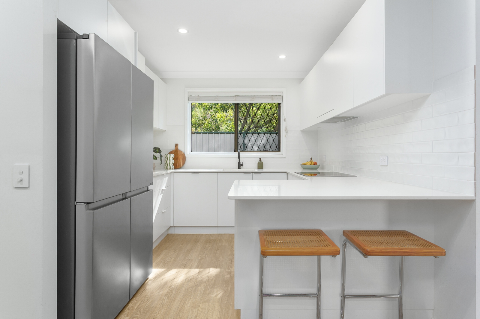 5. Kitchen.jpg