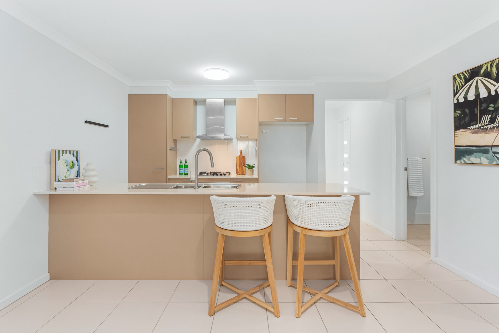 4. Kitchen.jpg