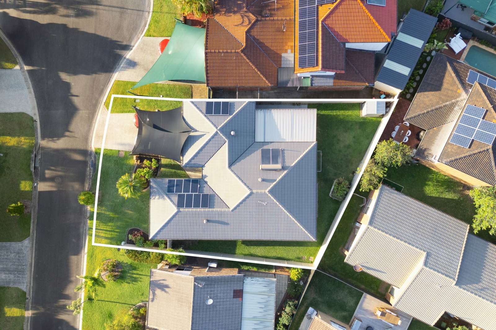 15. Birds Eye-line.jpg