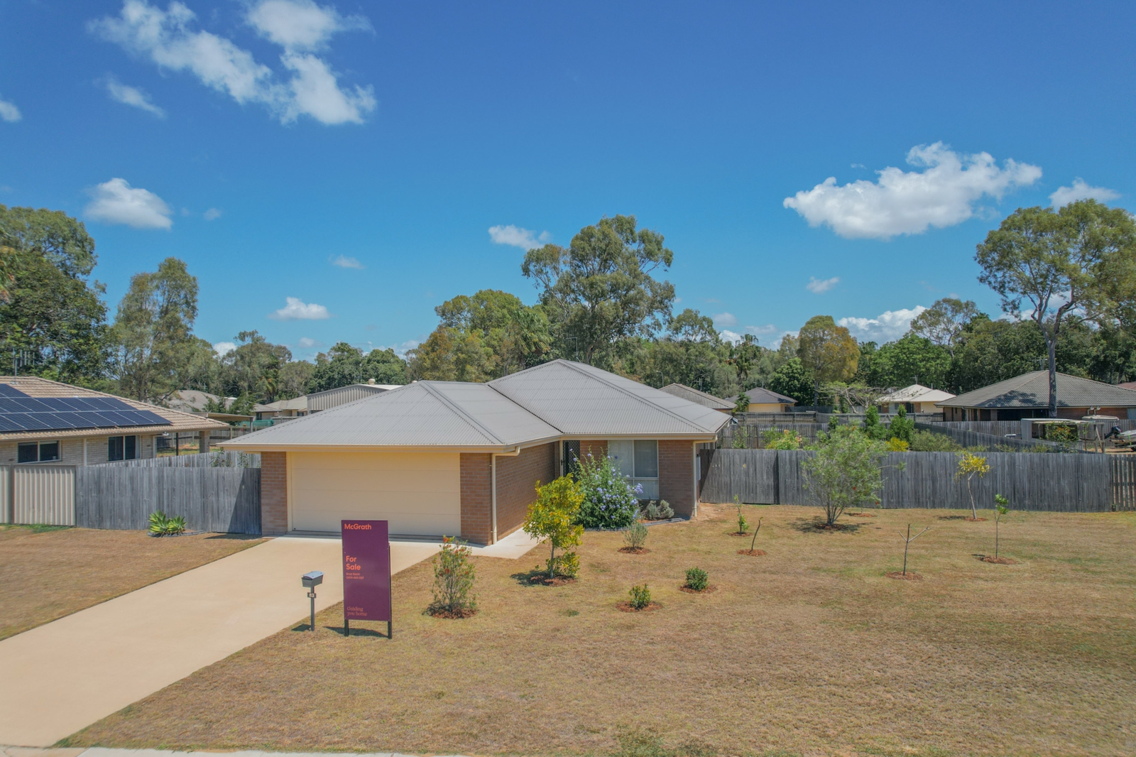 83 Malvern Drive, MOORE PARK BEACH