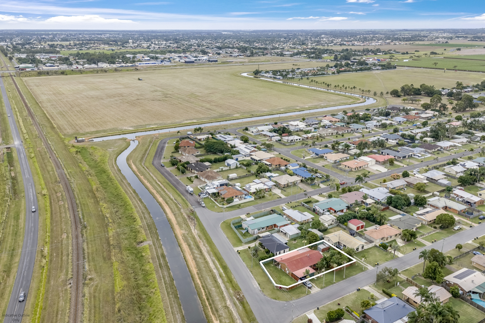64 Sunset Drive, THABEBAN