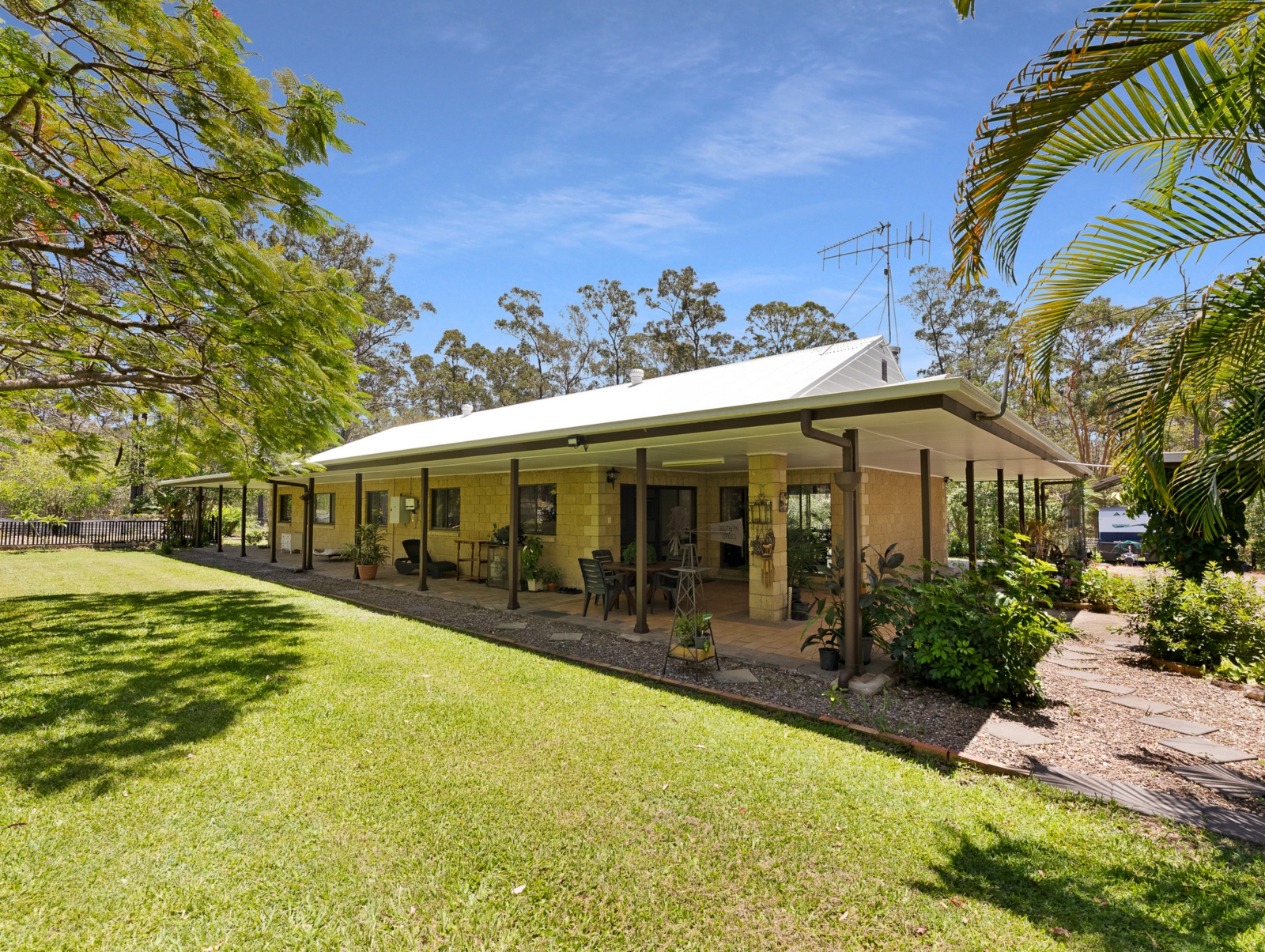 69 Ward Road,Yengarie