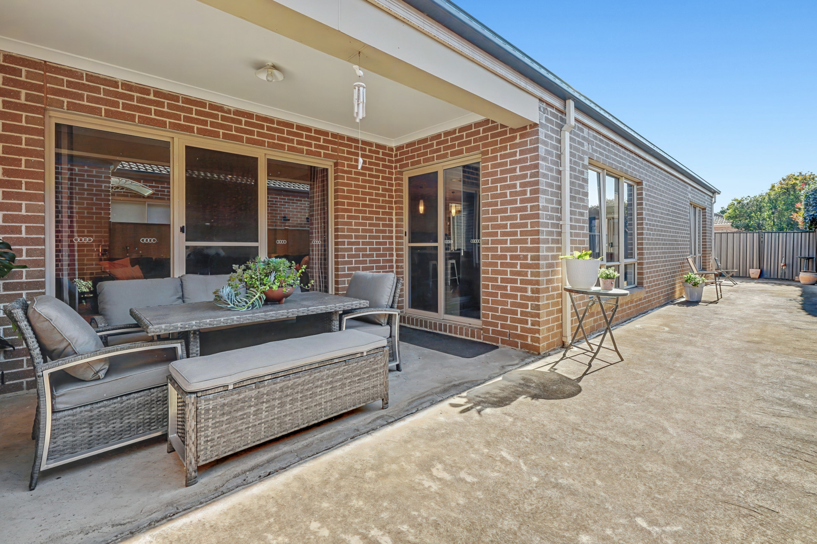 18 Pearce Cct Web-19.jpg