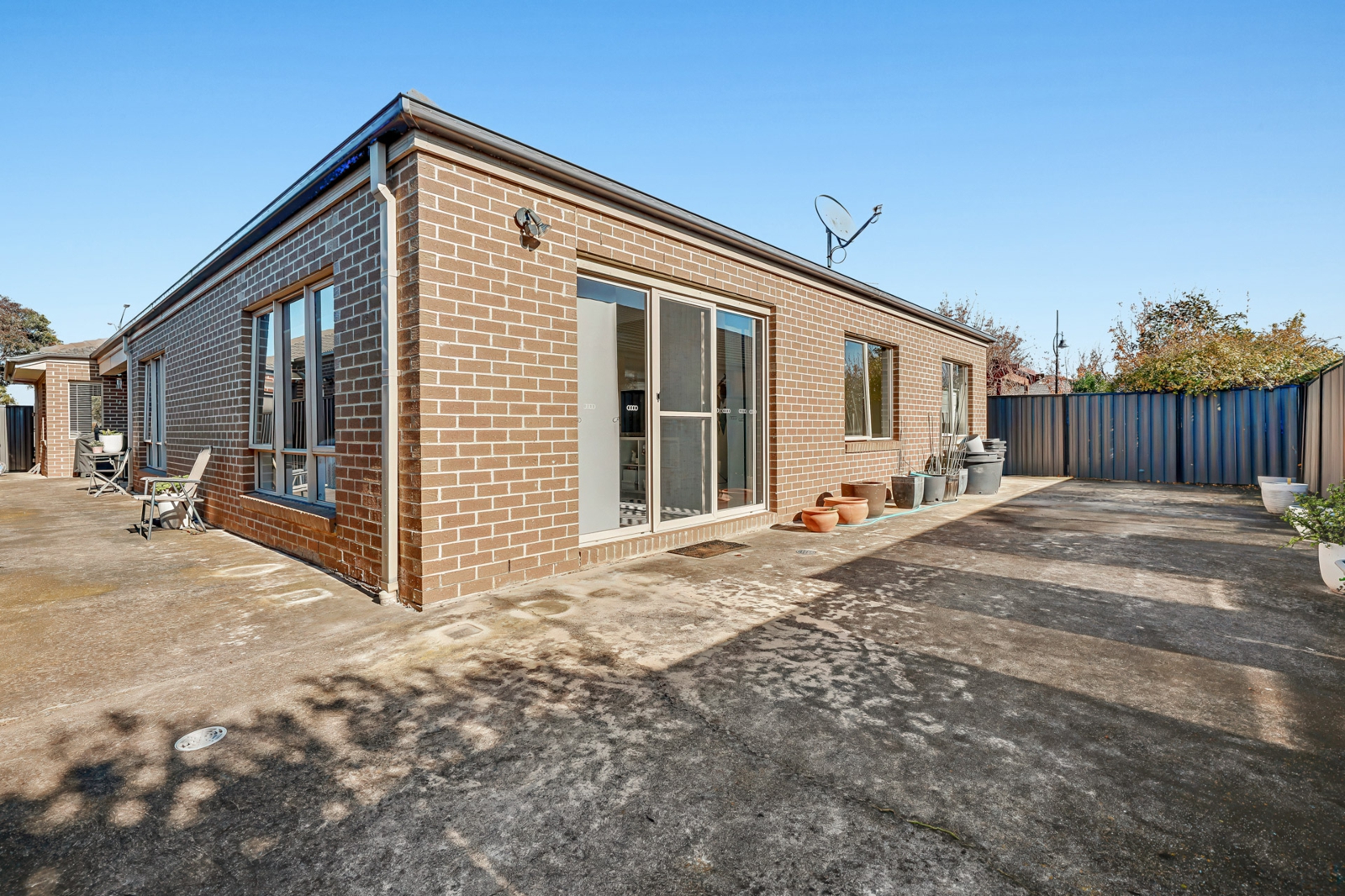18 Pearce Cct Web-20.jpg
