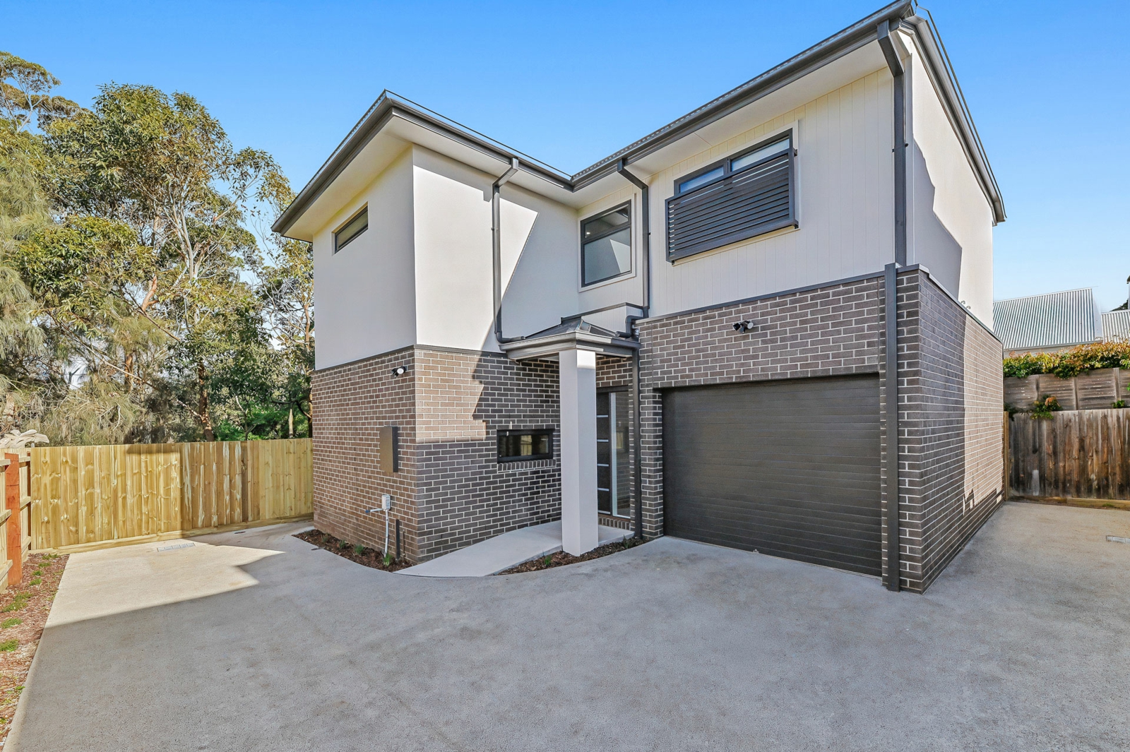 215 Eastbourne Rd Web-40.jpg