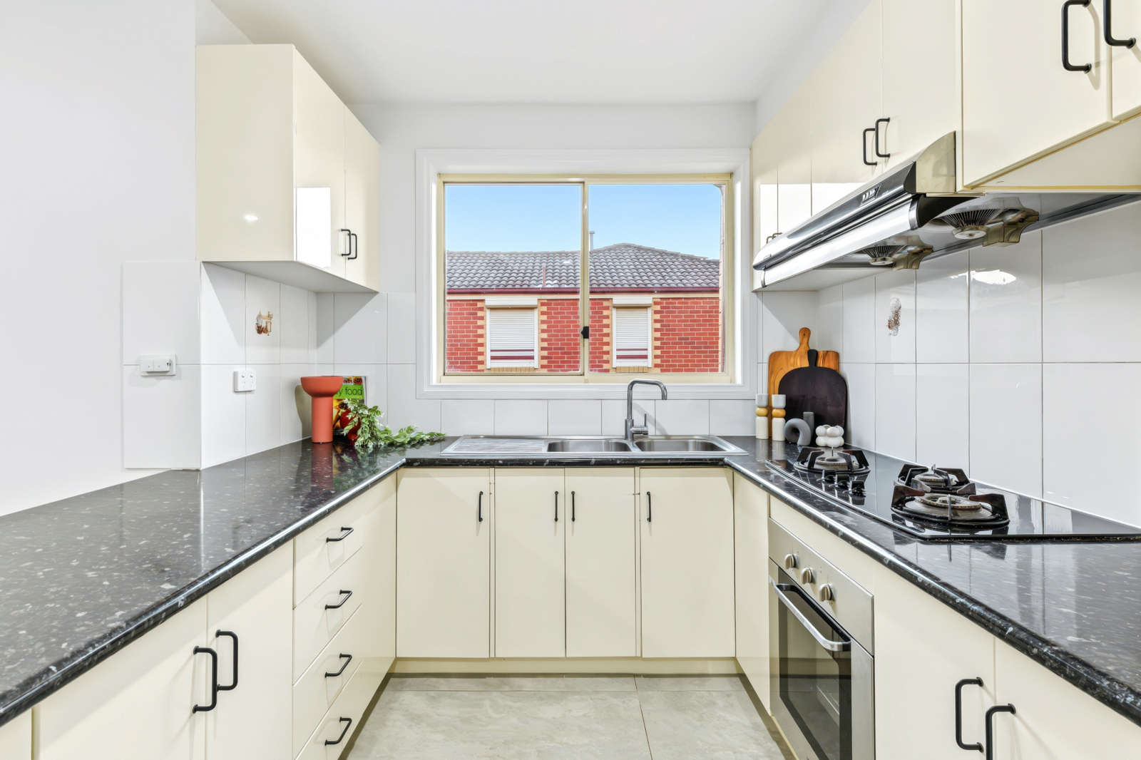 7-94-96 Harold Rd Web-10.jpg