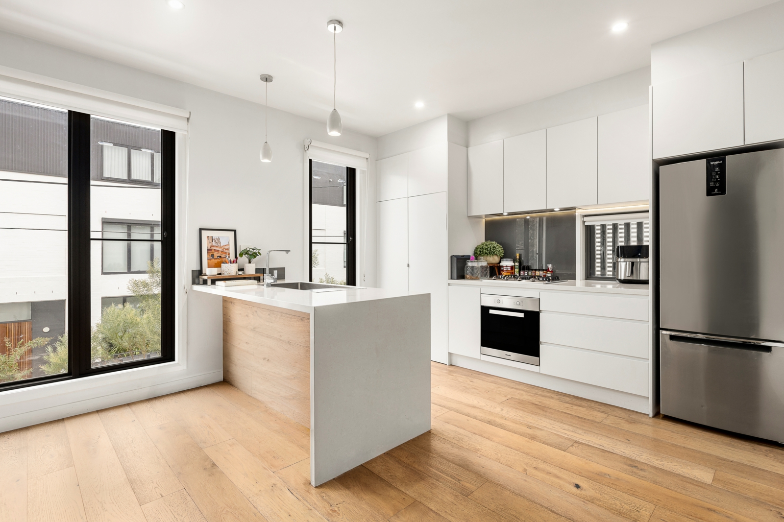 556147_1-2_Nelson_Street_Balaclava-018.j
