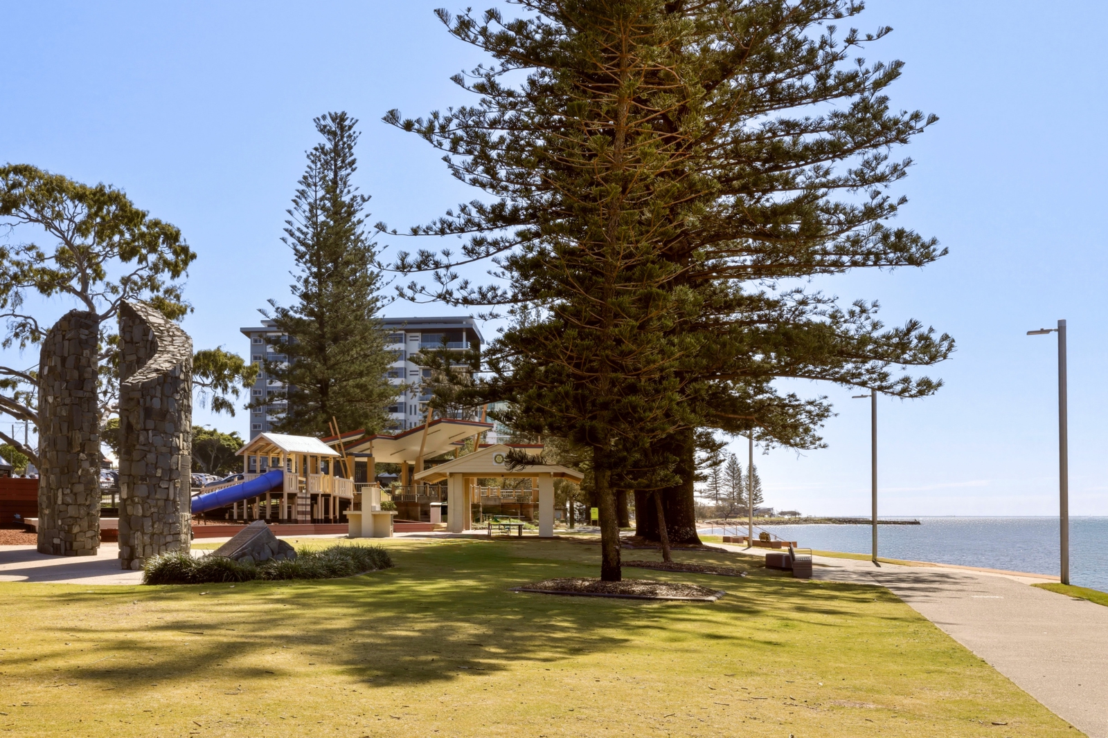 203_185_redcliffe_parade_17.jpg