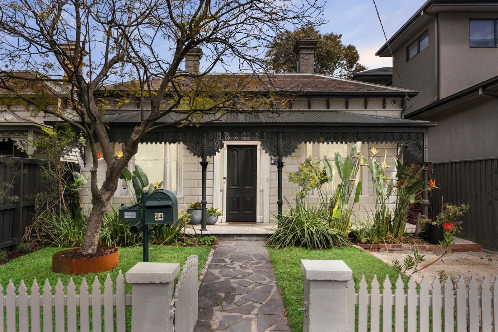 24 St Georges Road,Armadale