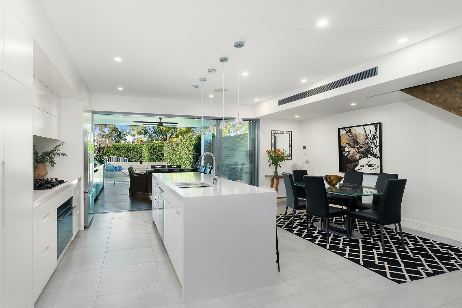 Kitchen_dining