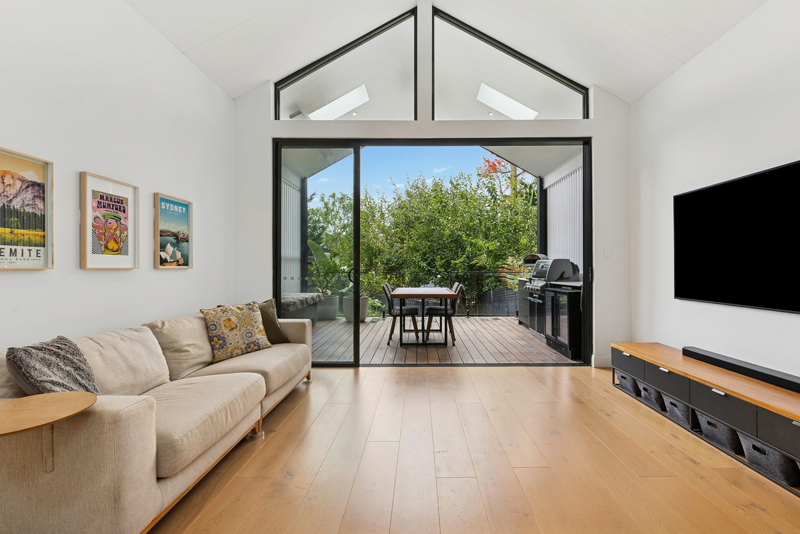 7A Armstrong Street