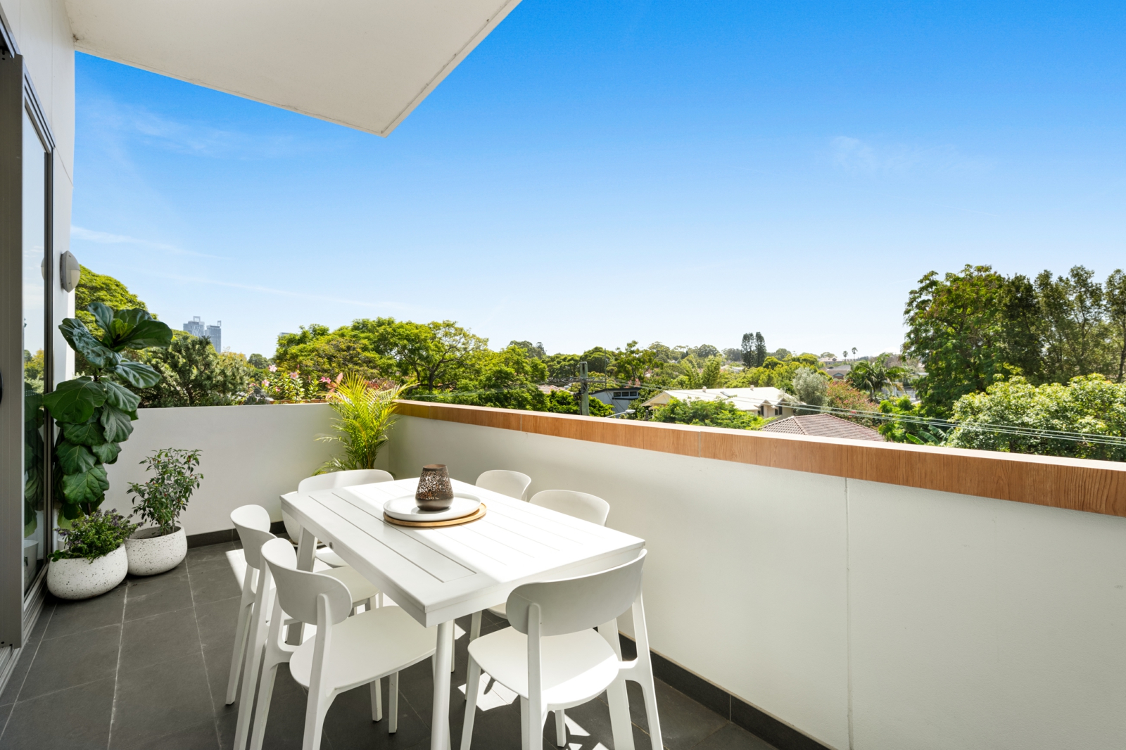 206/72 Laurel Street, WILLOUGHBY