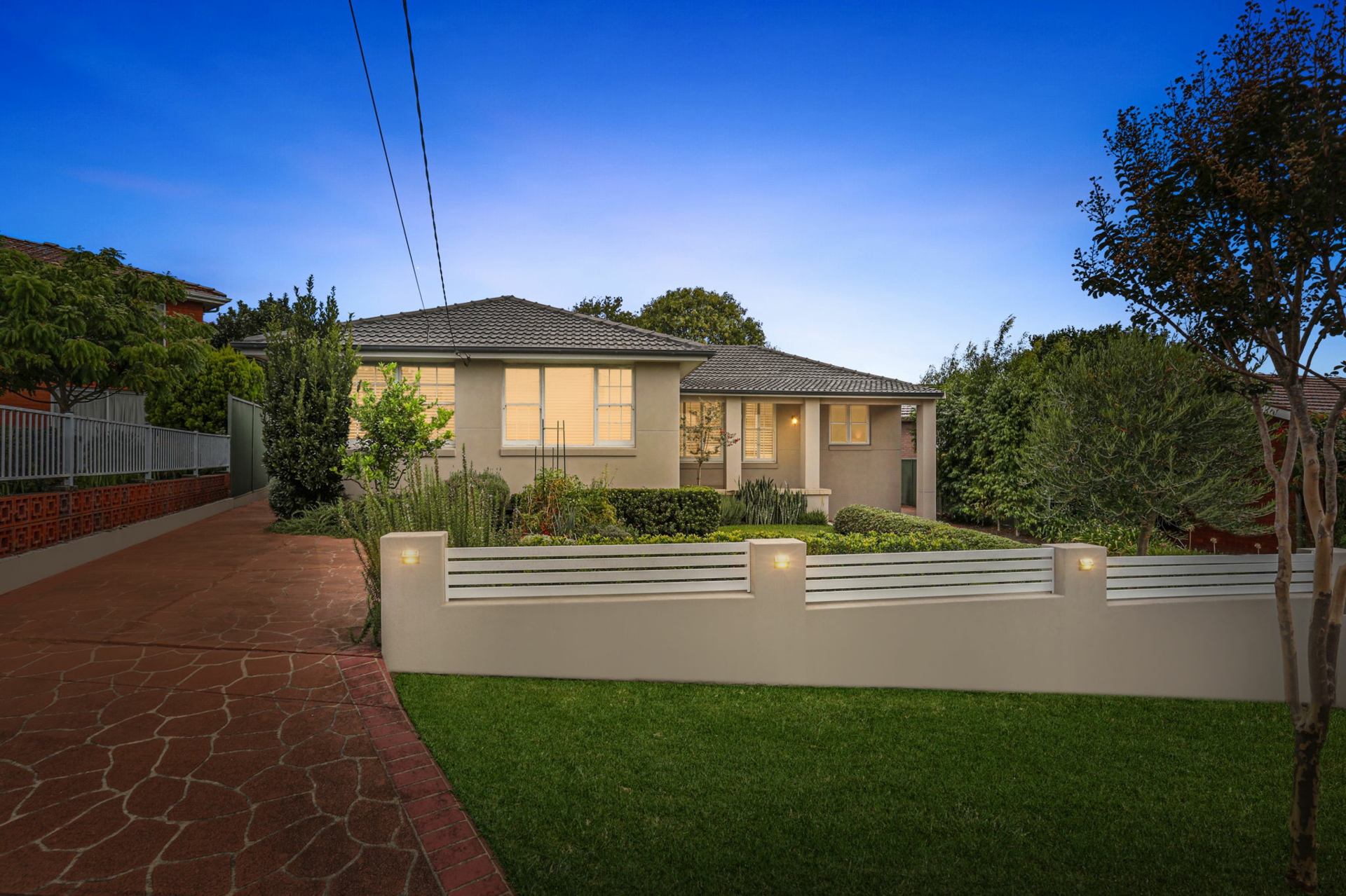 15 Waygrove Avenue, EARLWOOD