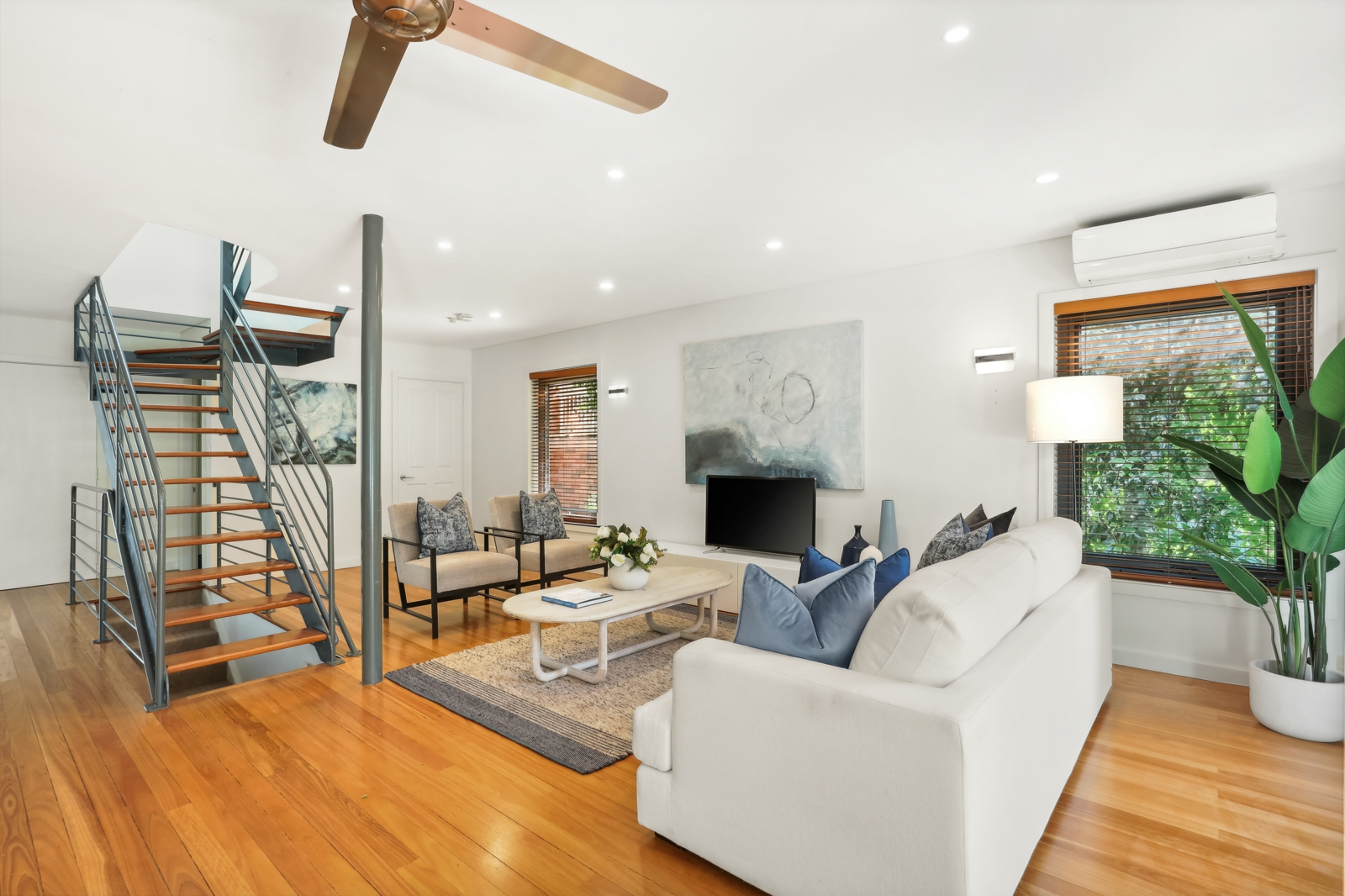 39A Waterside Cres, Earlwood-4.jpg