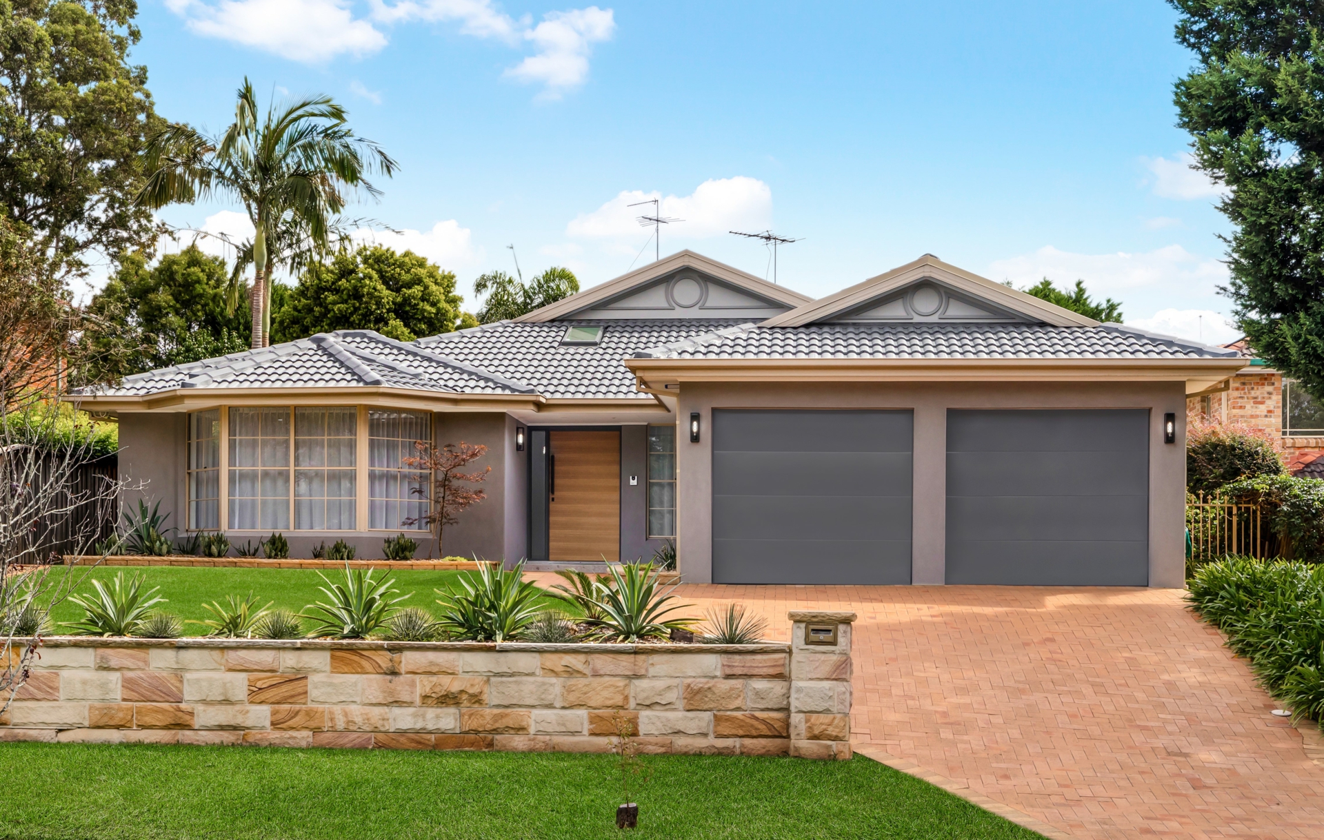 10 Kings Road, CASTLE HILL