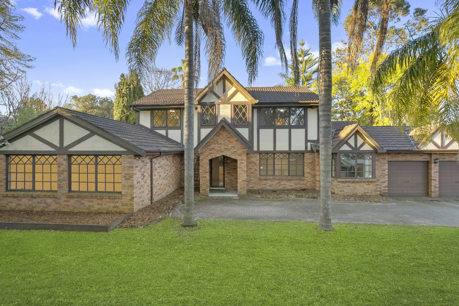 148 Showground Road, CASTLE HILL