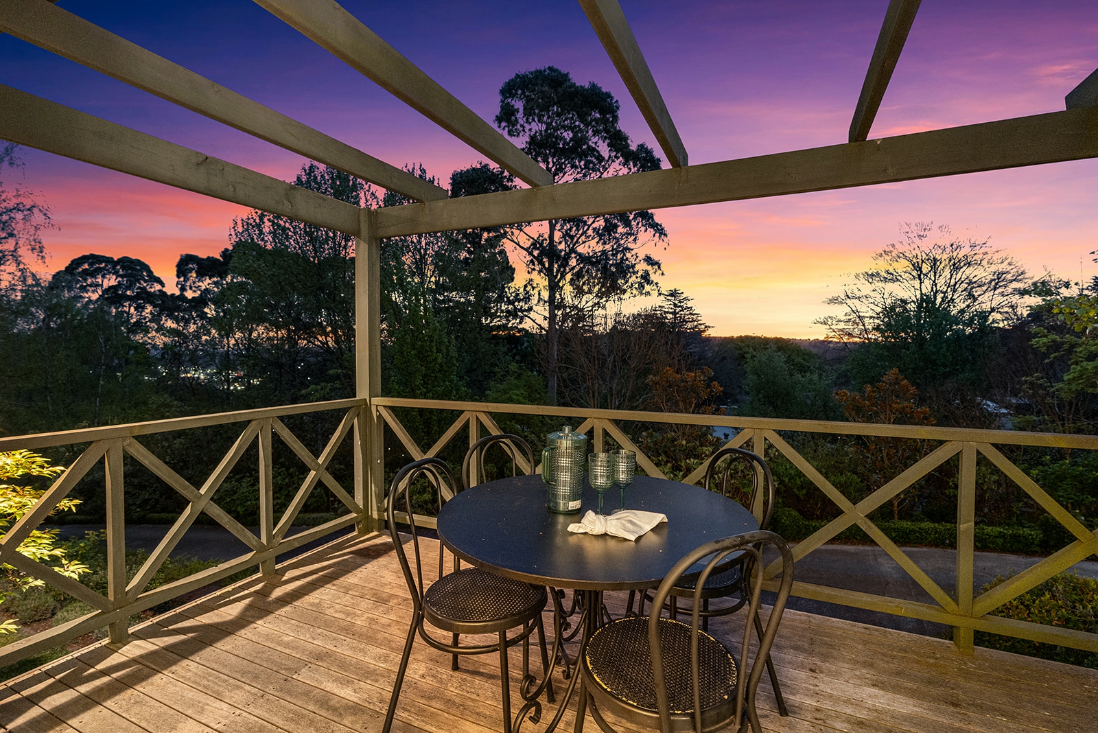 32_Cliff_Street_Dusk__Bodhi_Todd_Photogr