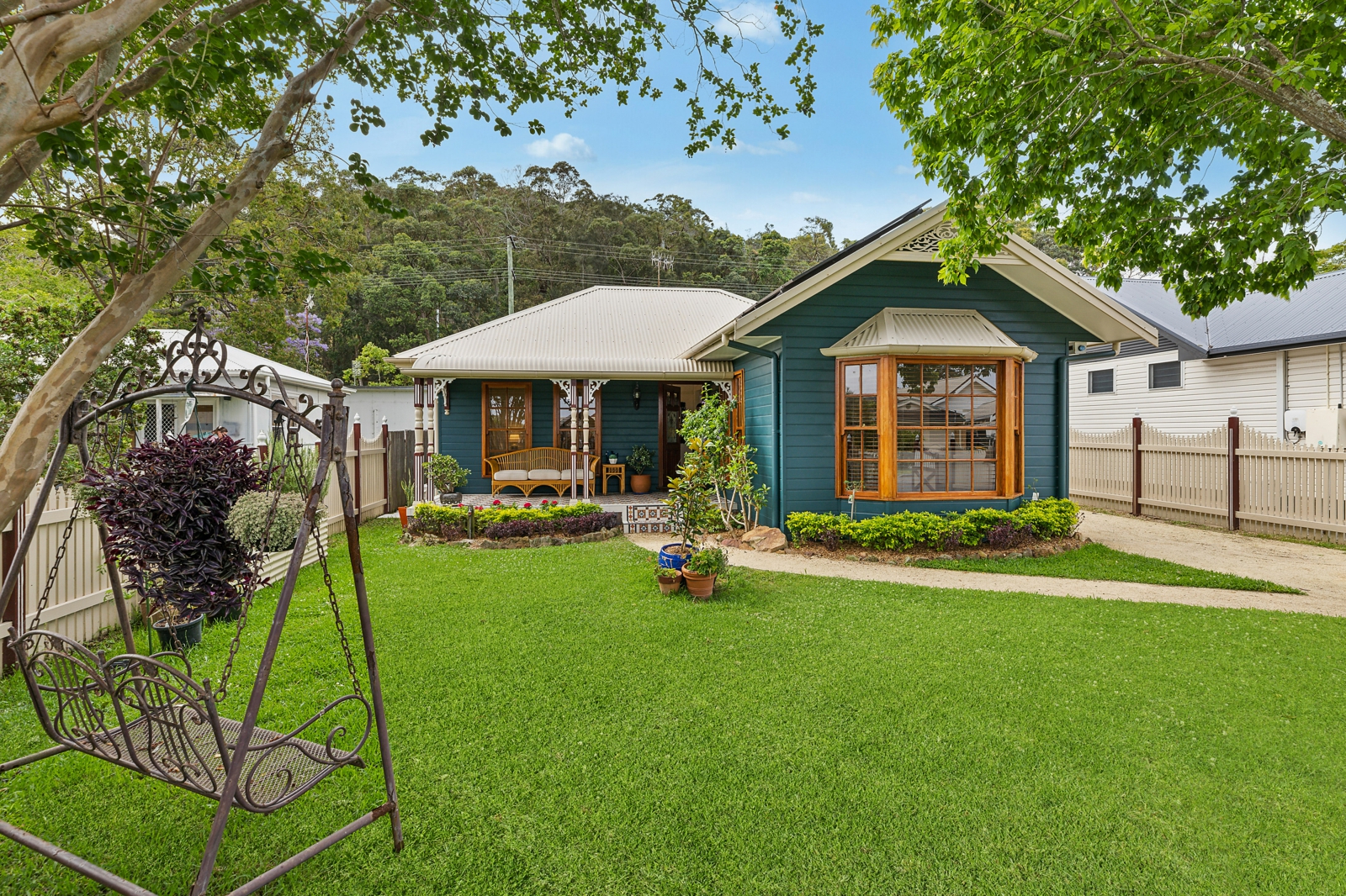 54 Victory Parade, TASCOTT
