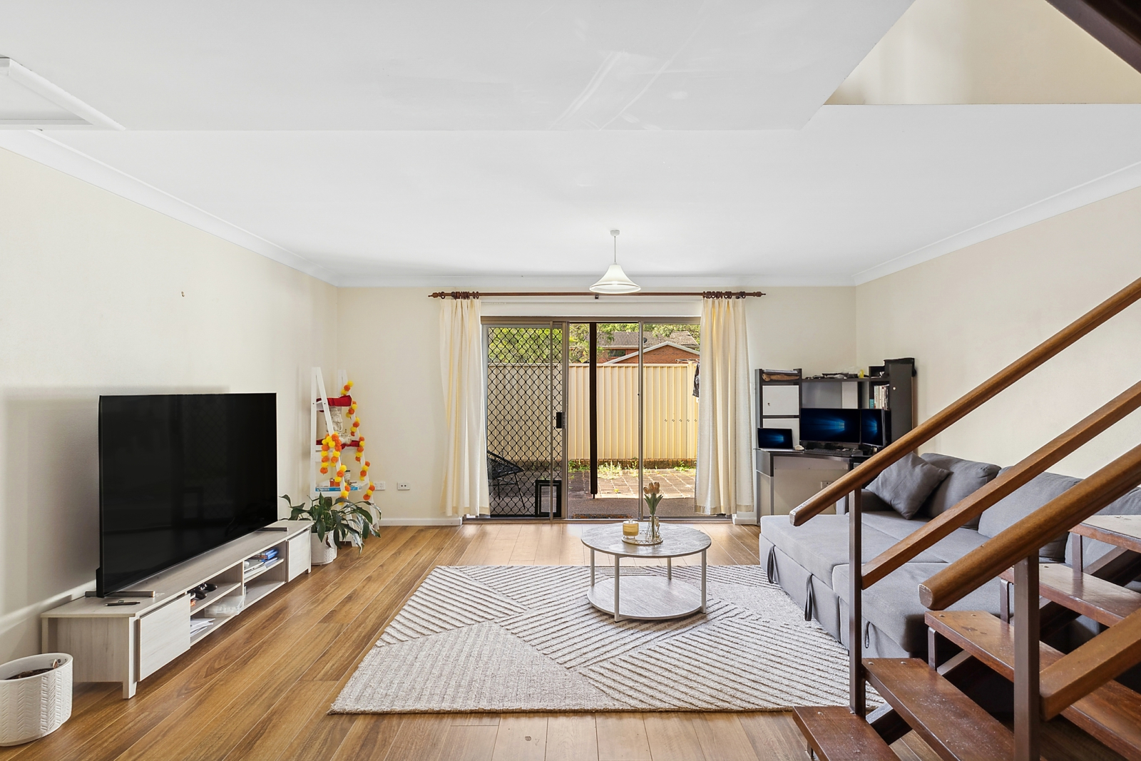 4/5 Hills Street,Gosford
