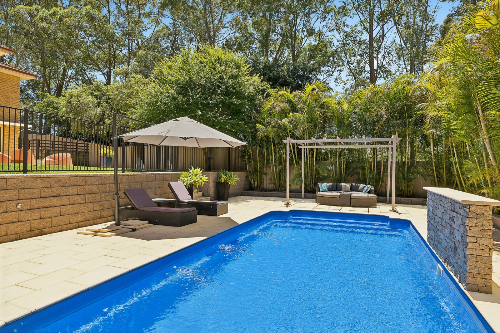 67 Woodview Avenue,Lisarow