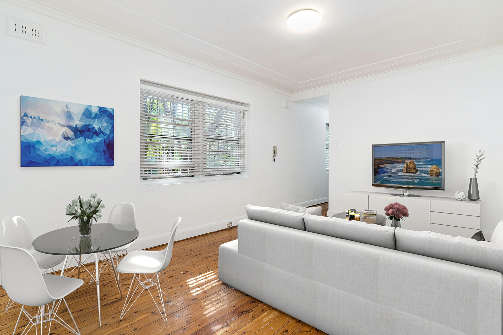 2/235 Old South Head Road, BONDI