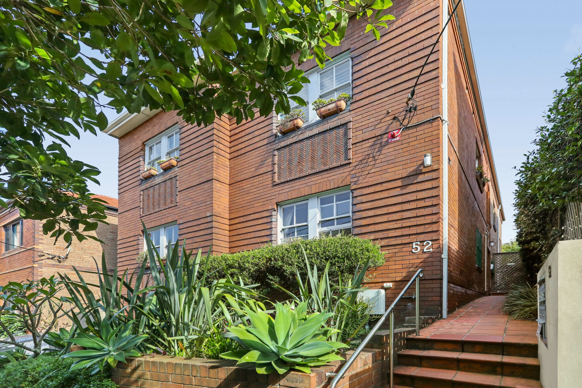 4_52 Bishops Ave, Randwick-8.jpg