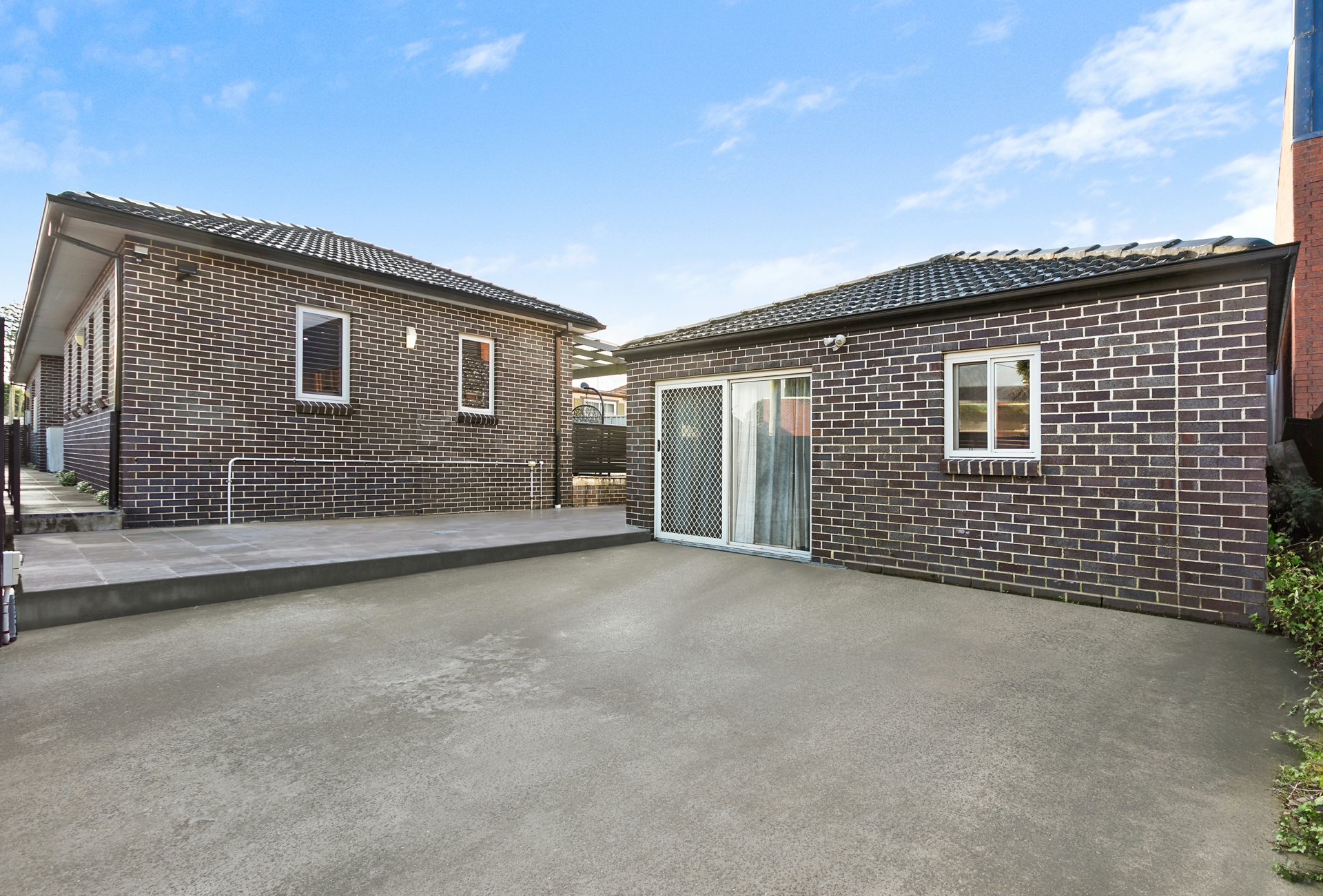 28 tenterden rd botany_4.jpg
