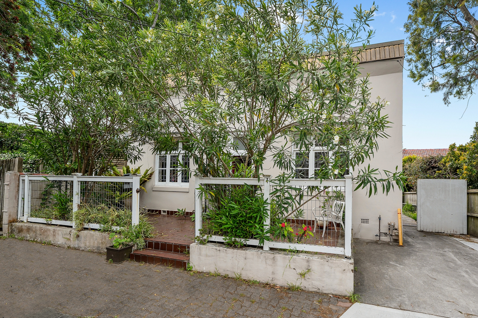 17 High Street, WAVERLEY