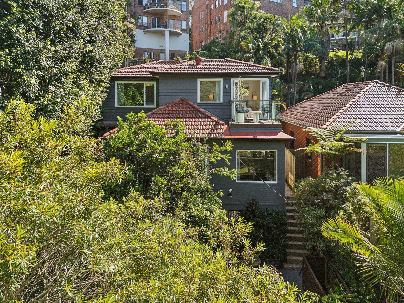52 Brown Street, BRONTE