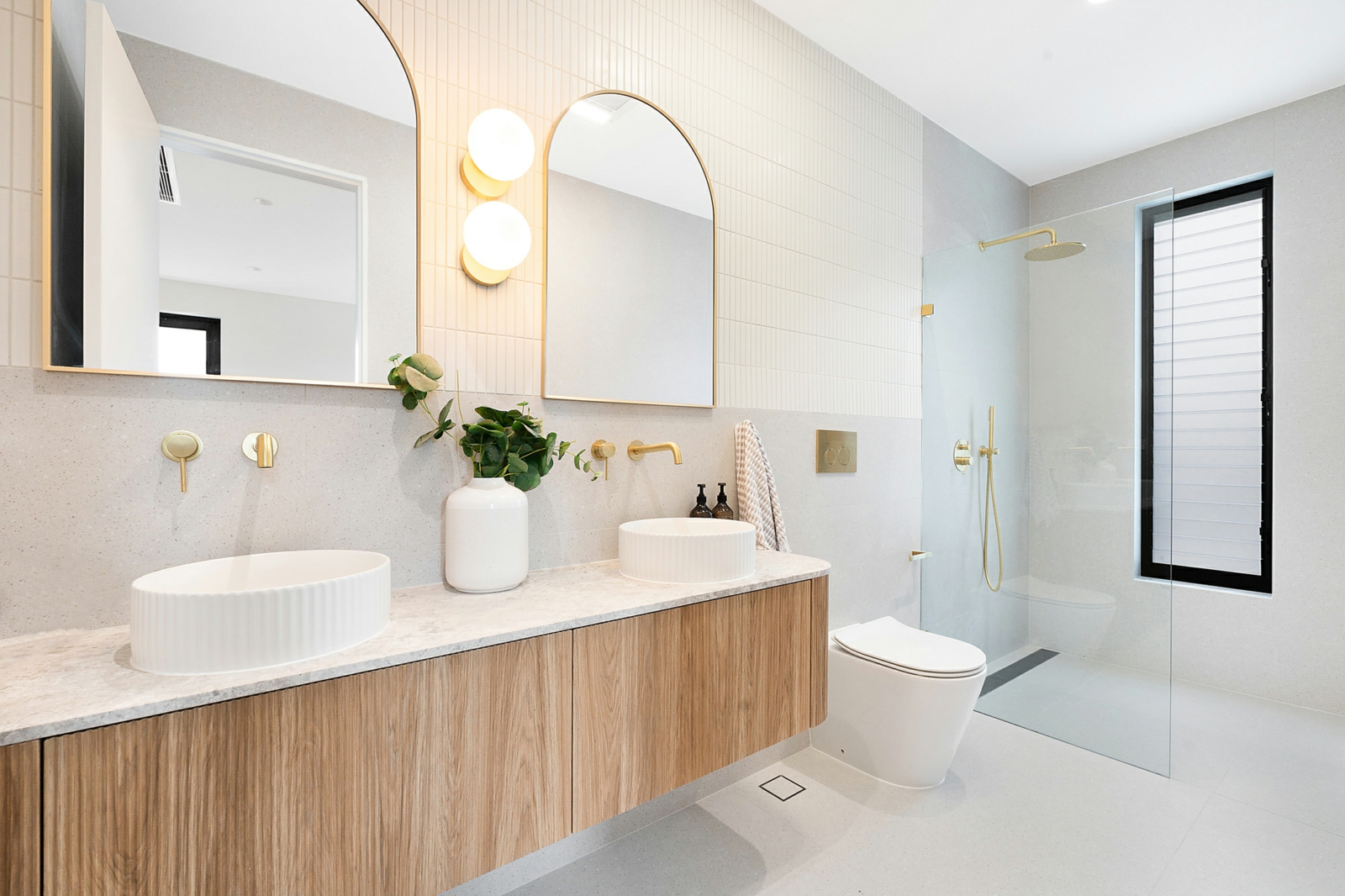 Copy of 0 bathroom.jpg