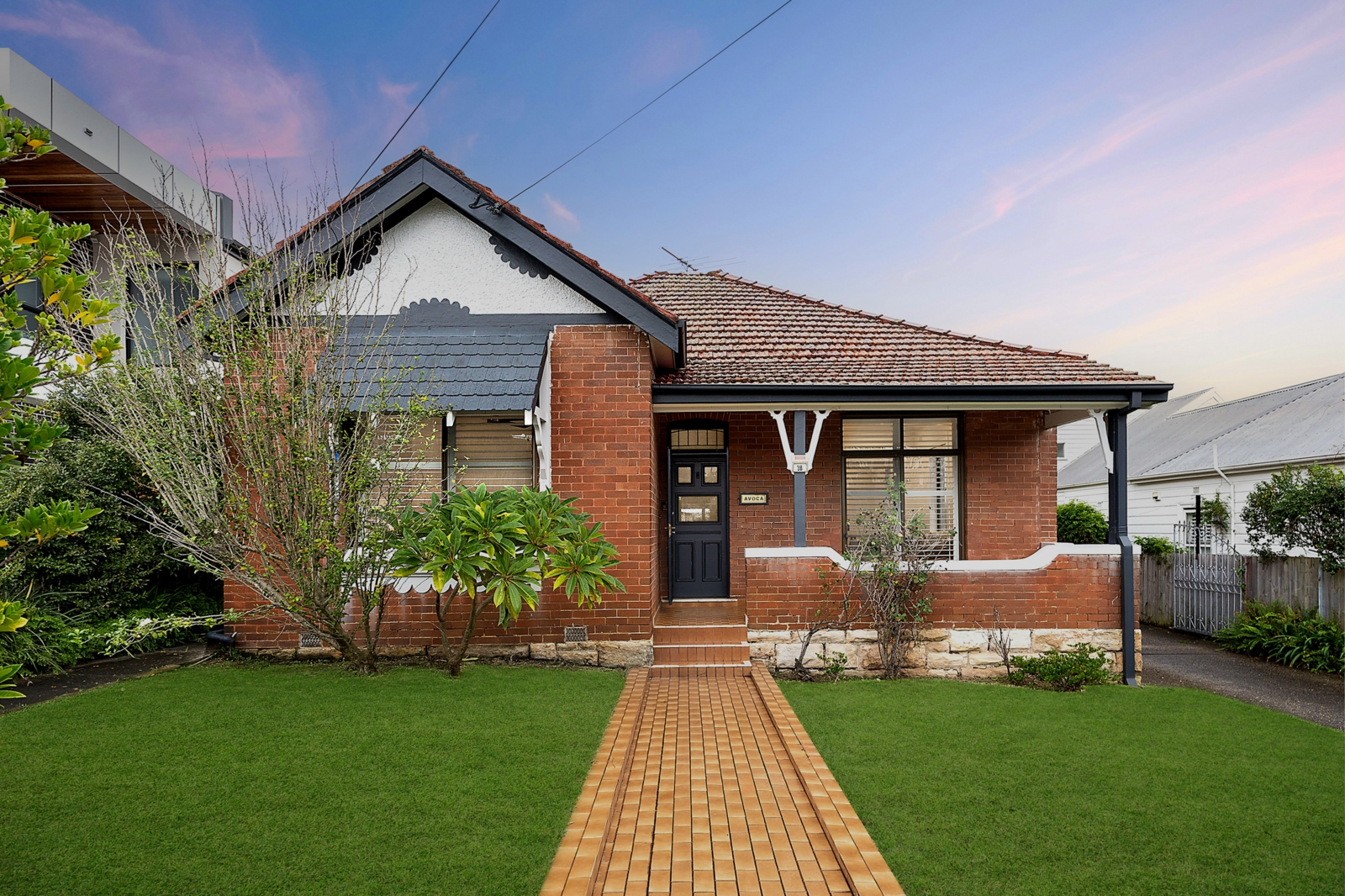 28 Western Crescent, GLADESVILLE