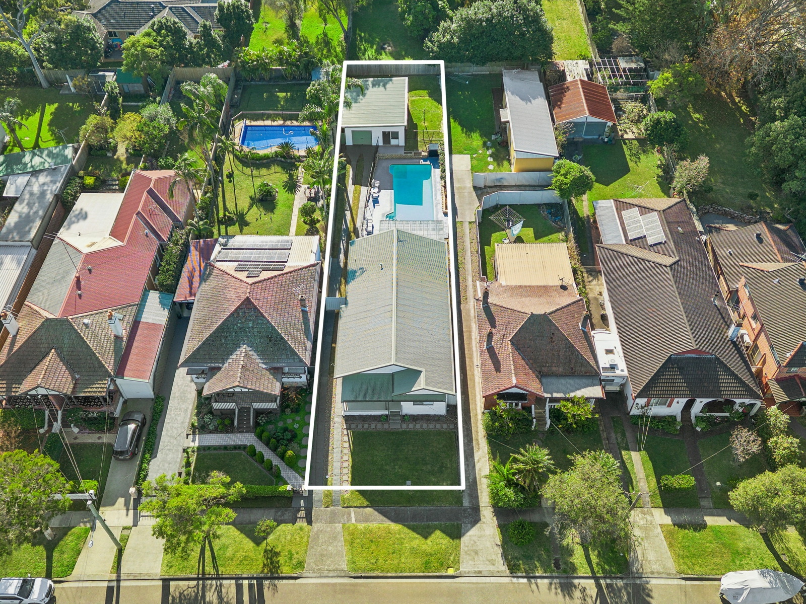 13 Warner Street, GLADESVILLE
