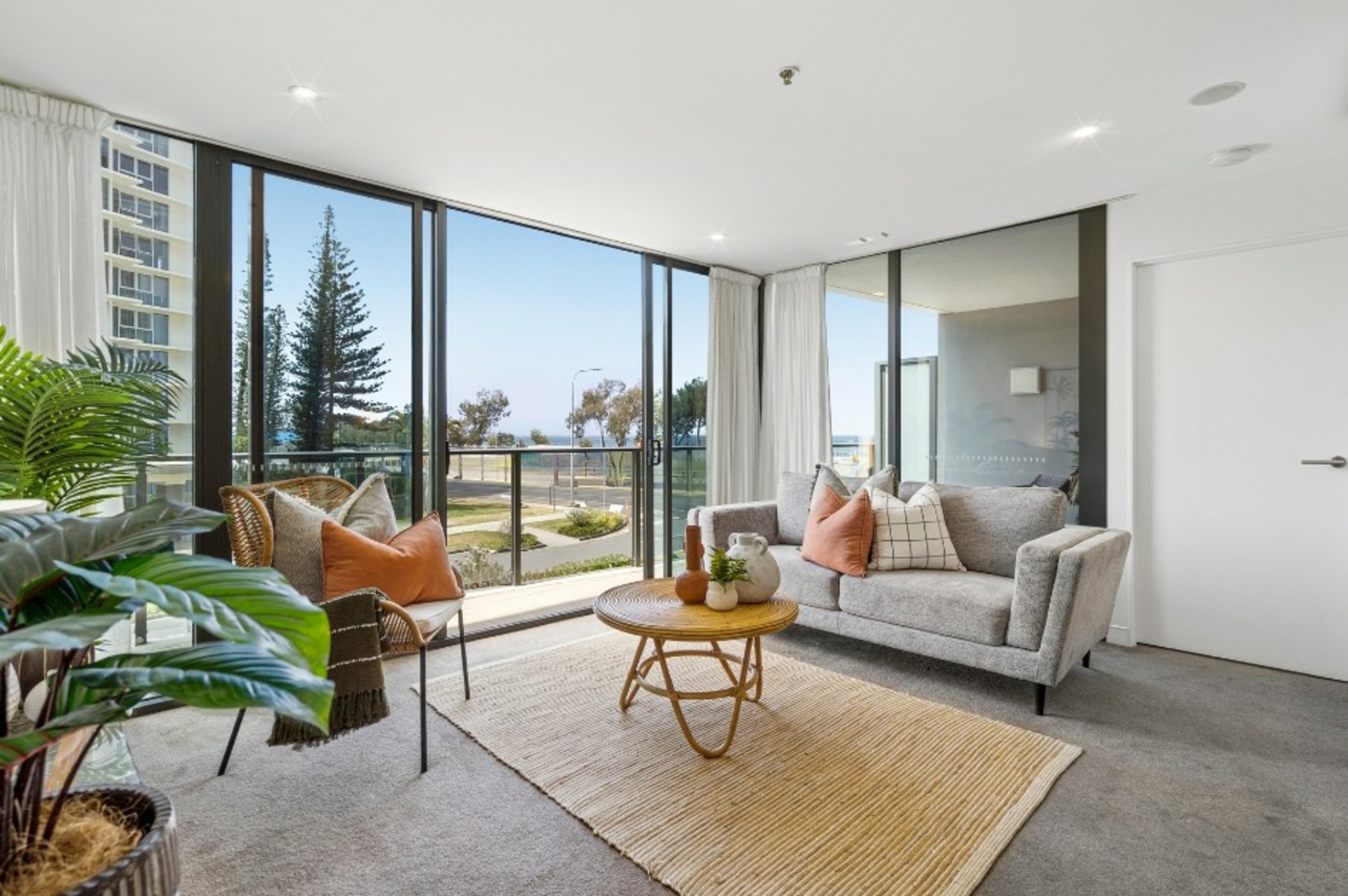 204/3440 Surfers Paradise Boulevard,Surfers Paradise