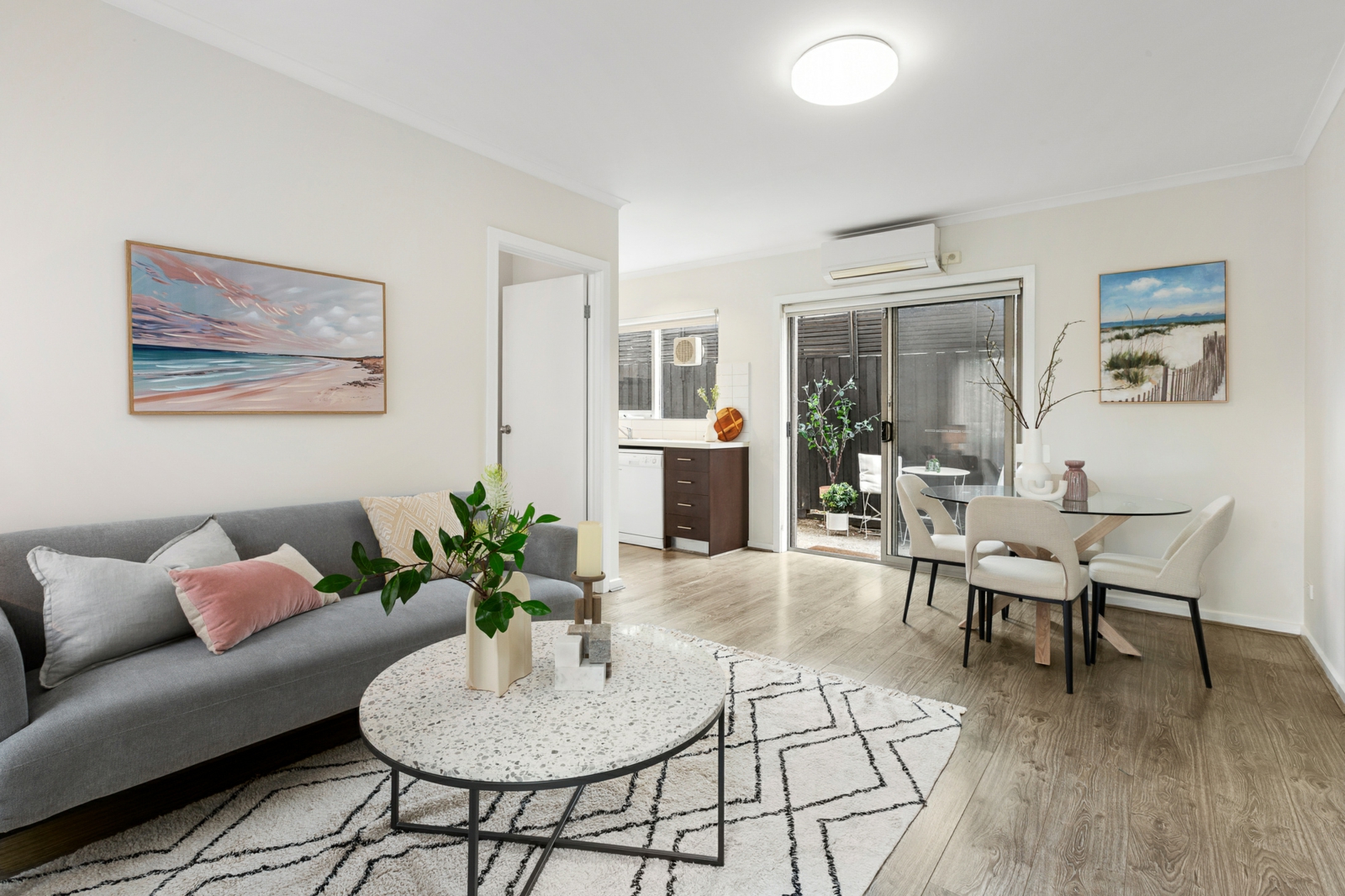 2/2 Dundas Street,Thornbury