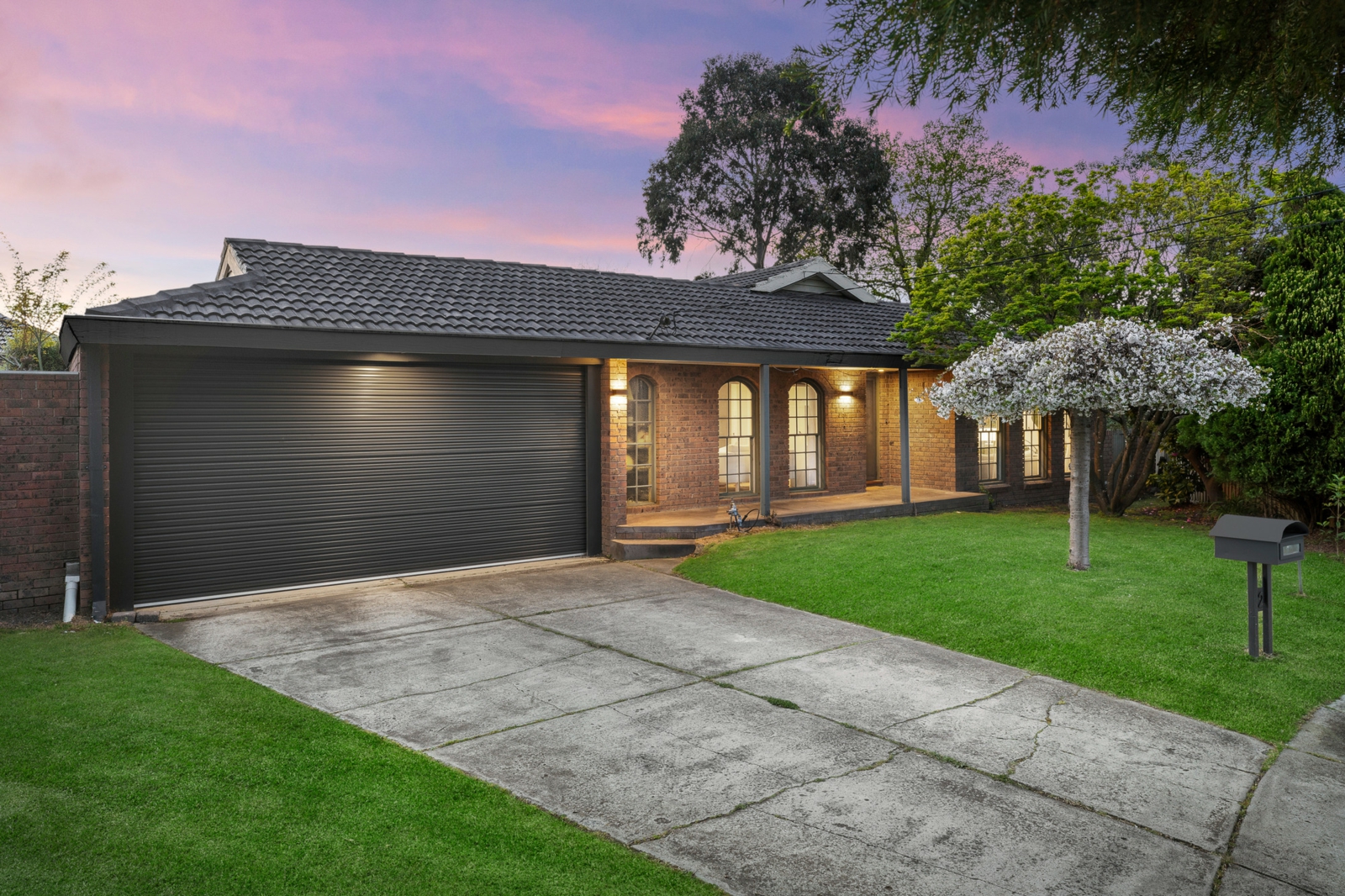 2 Carisbrook Court, DONCASTER EAST