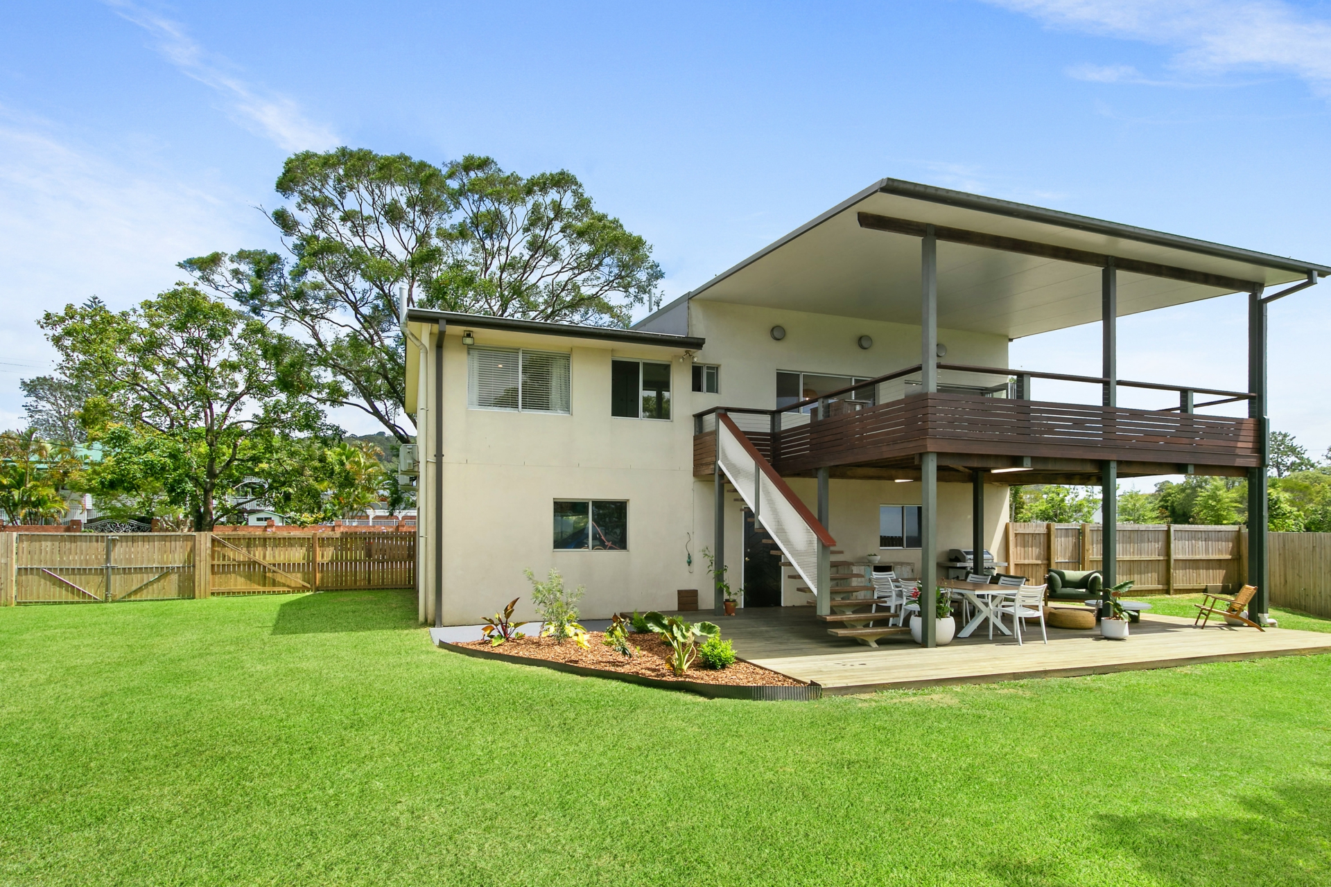 2 Bawden Street, TUMBULGUM