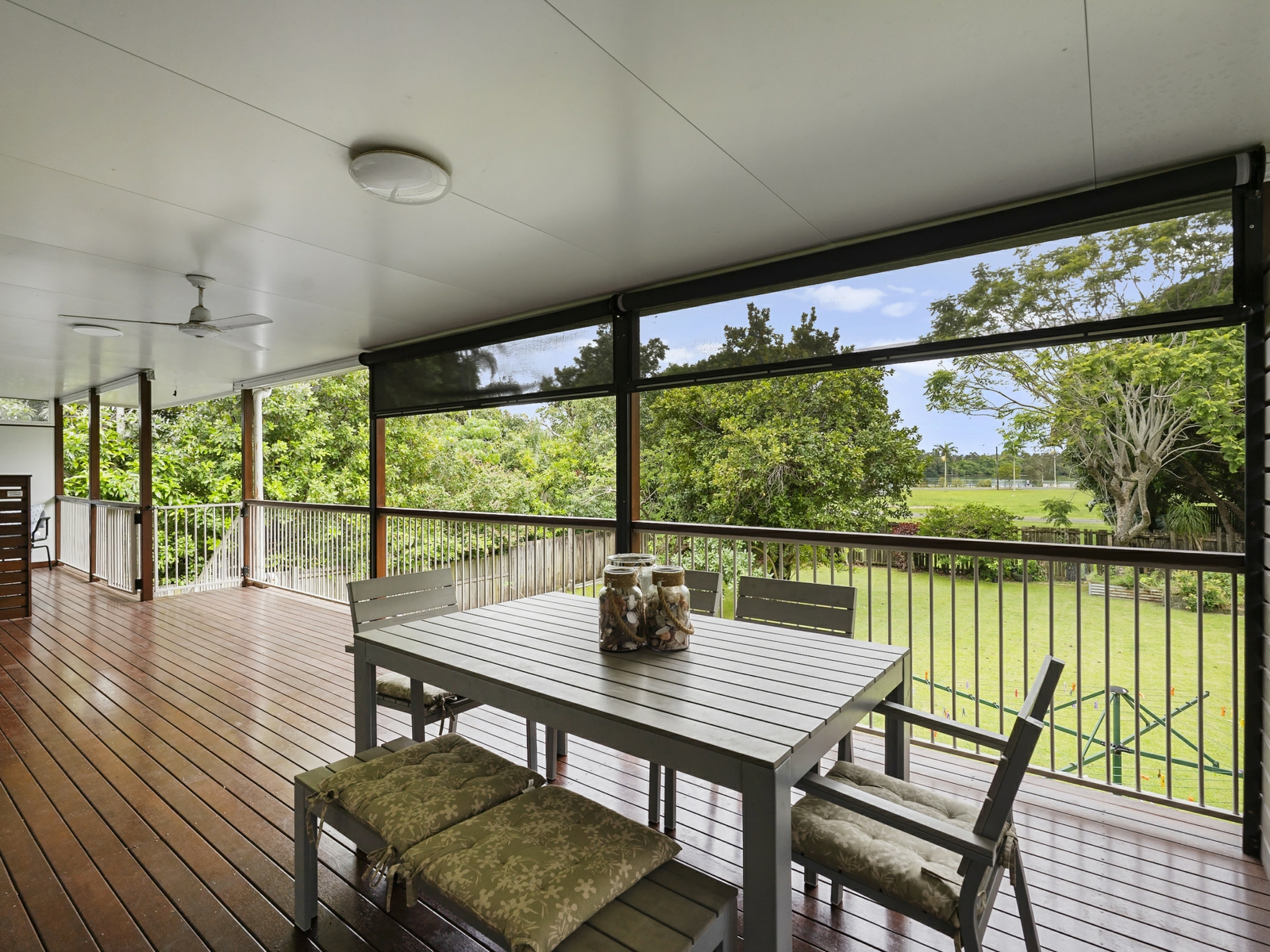 018_Open2view_ID989163-13_Terrace_Street