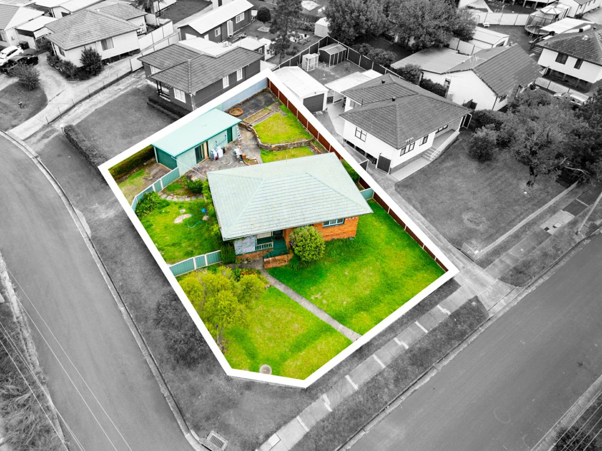 39 Charlton Road Lalor Park-4.jpg
