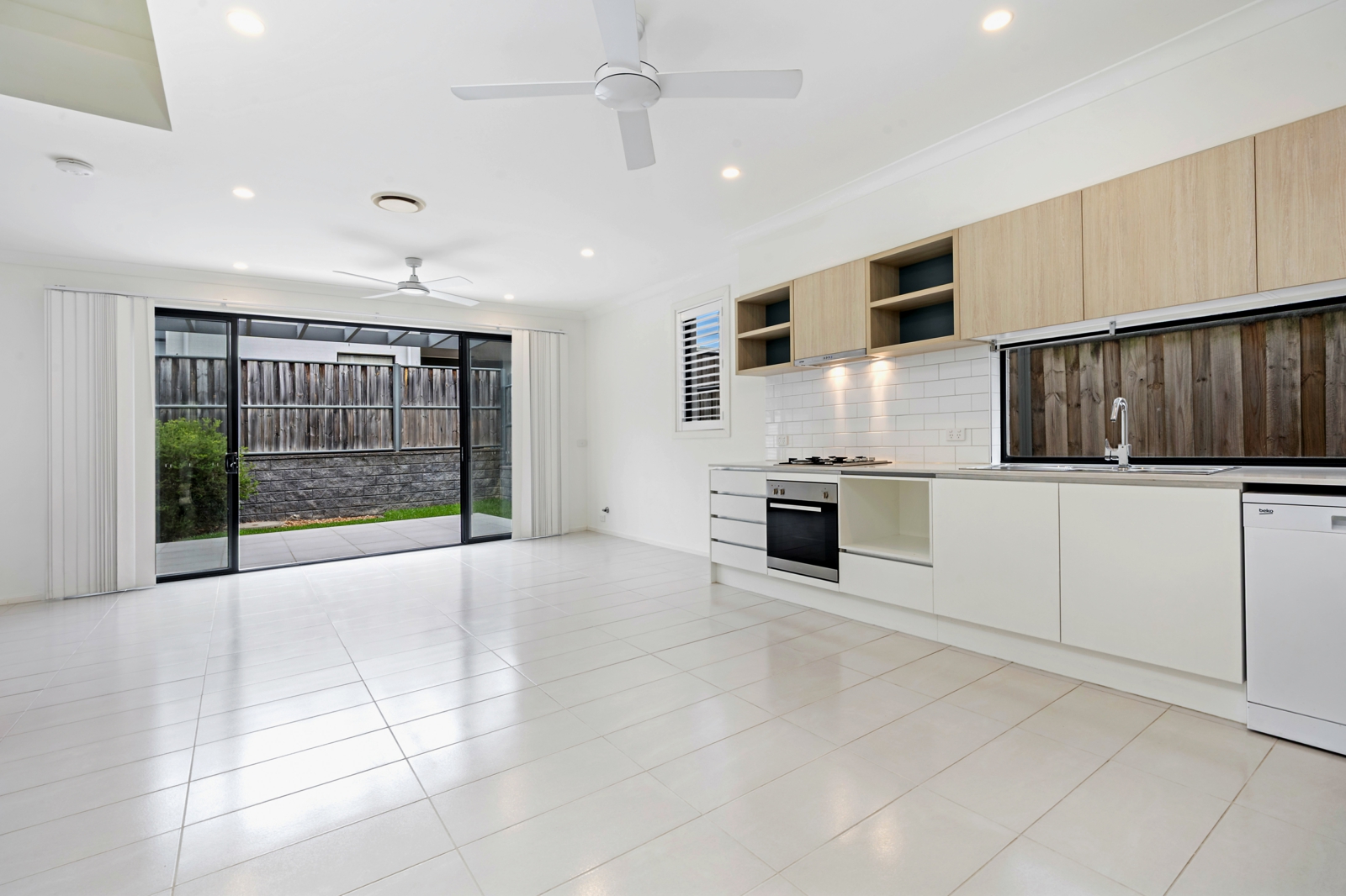 32 Greenbank Drive, Blacktown-12.jpg