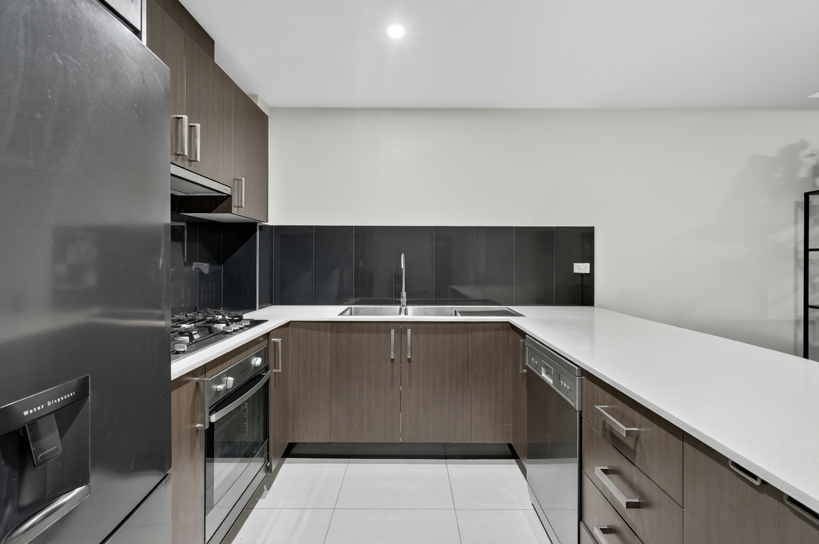 G2 8C Myrtle Street Prospect-4.jpg